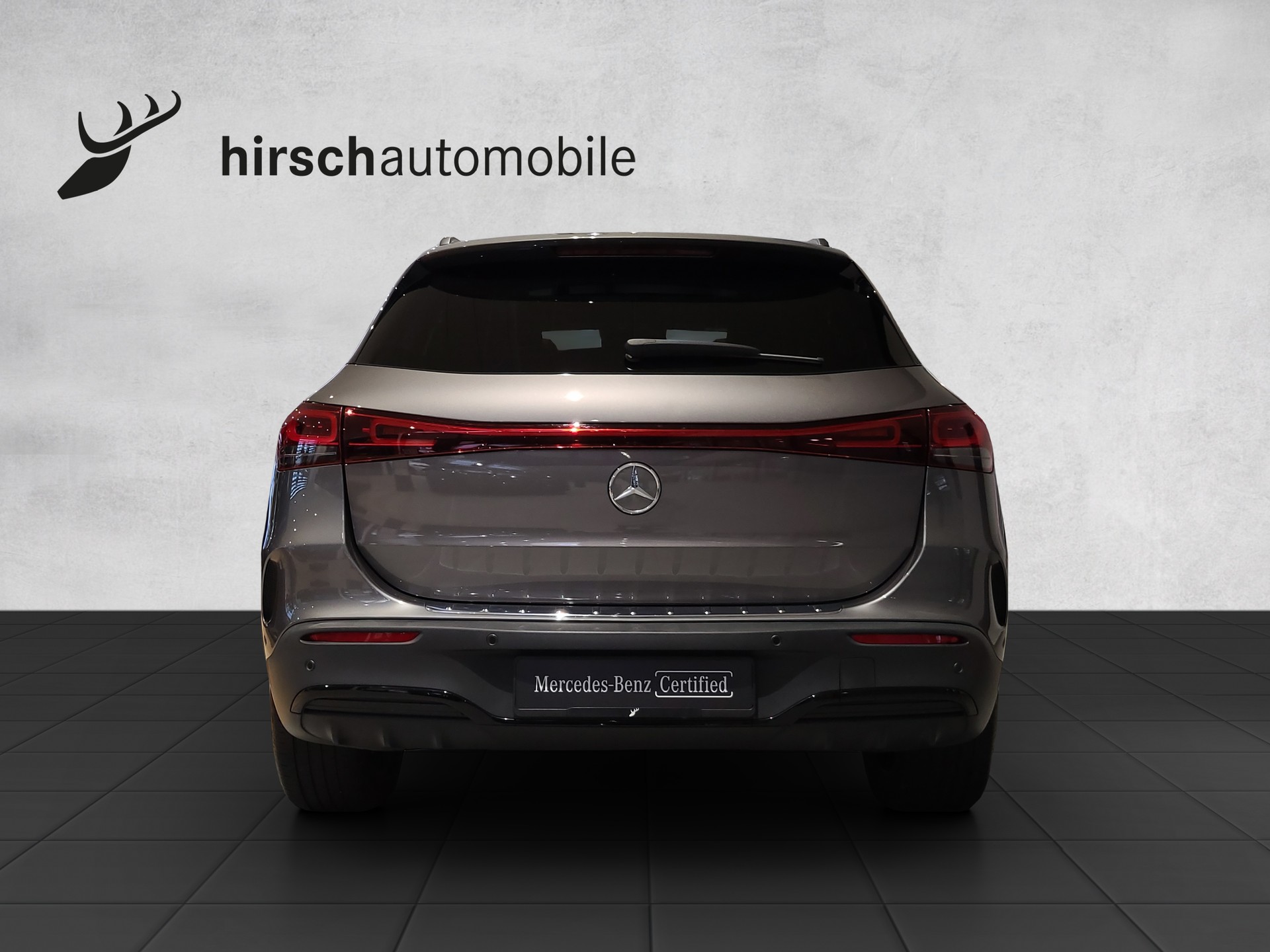MERCEDES-BENZ EQA 300 AMG 4M Swiss Star-showroom-element-2