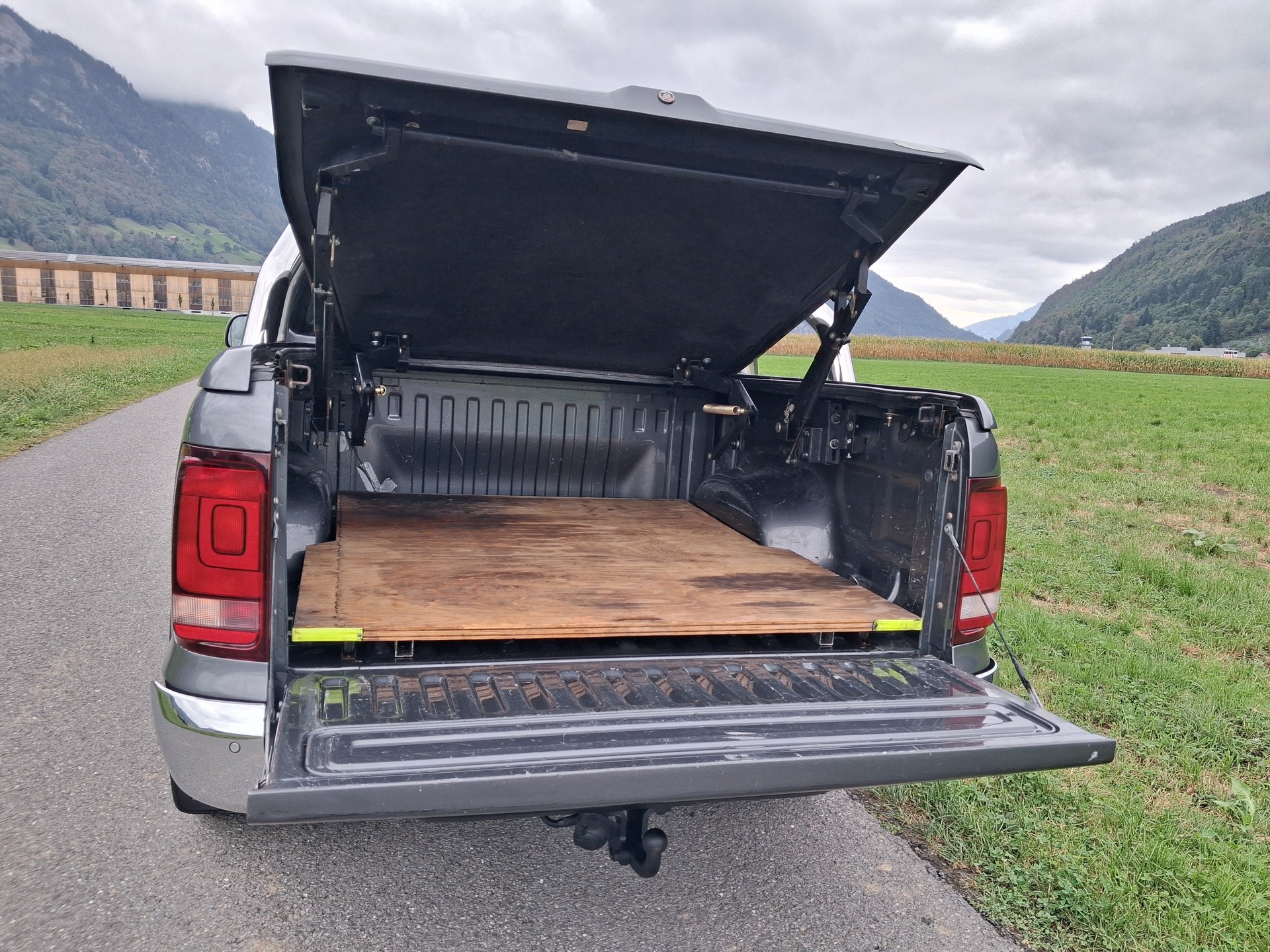 VW Amarok 2.0 TDI Ultimate 4Motion-image-12