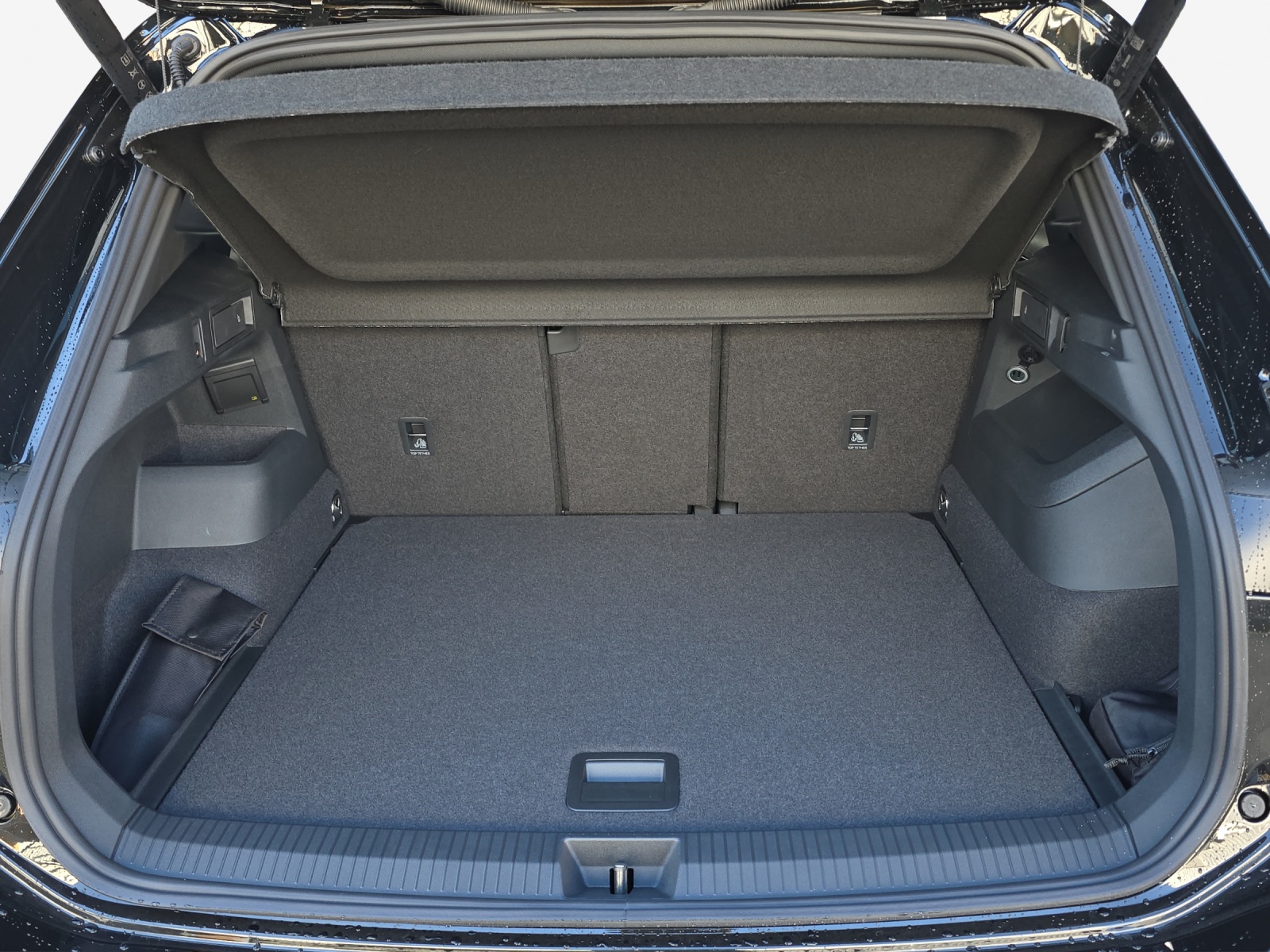 VW Tiguan 2.0 TSI DSG R-Line 4Motion-image-12