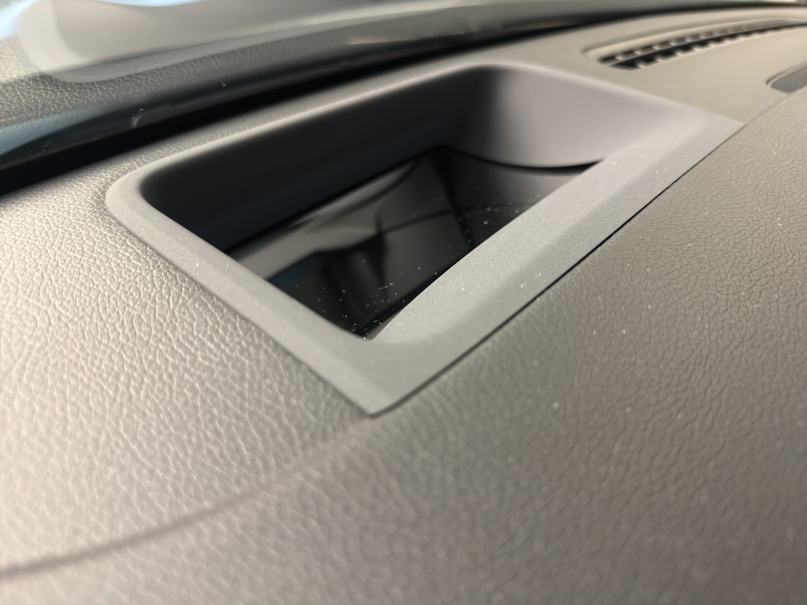 MERCEDES-BENZ CLA 35 4M - AMG / 360 Grad Kamera / Panorama-Dach / Soundsystem-image-15