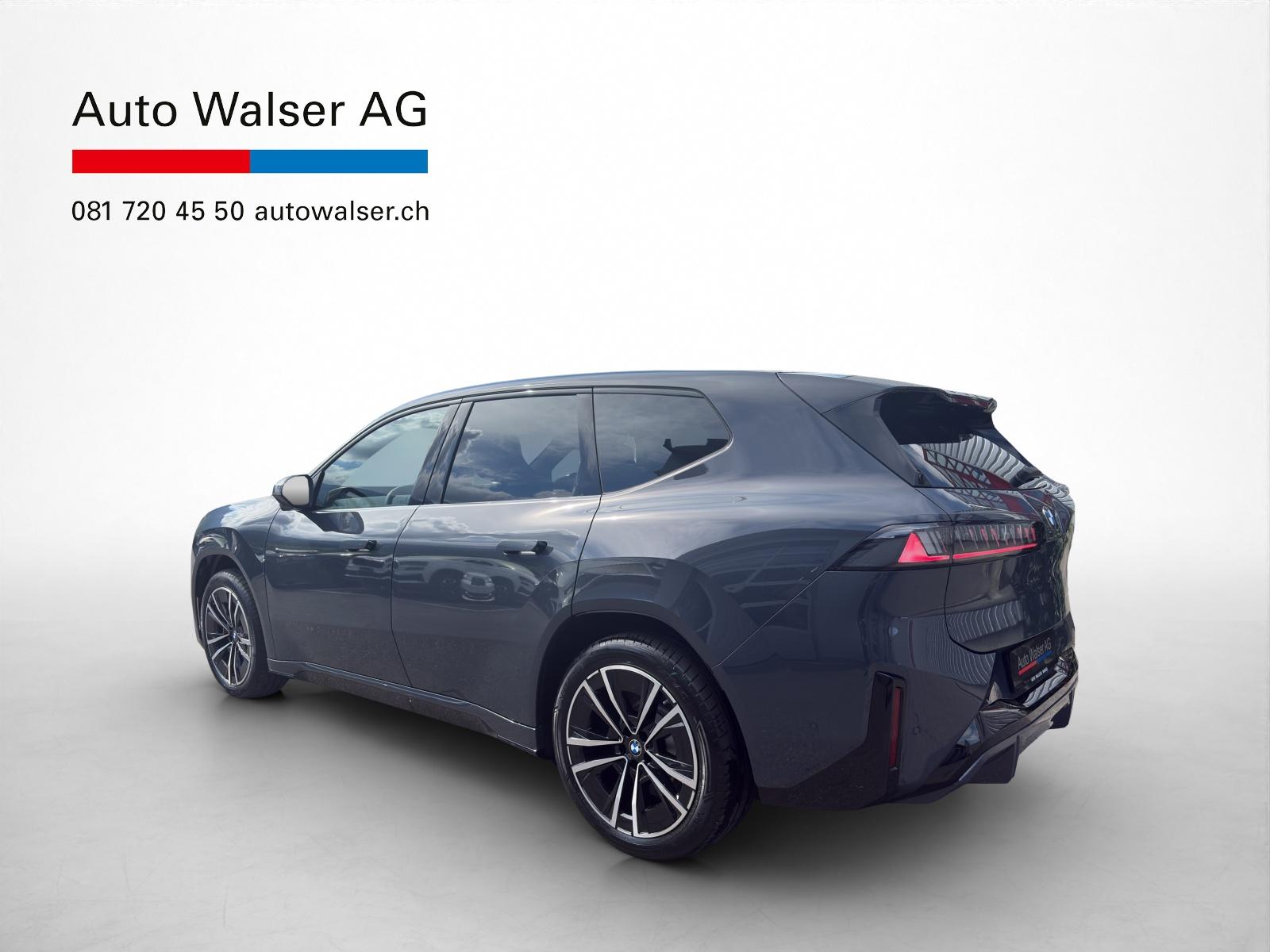 BMW iX3 50 xDrive-showroom-element-2