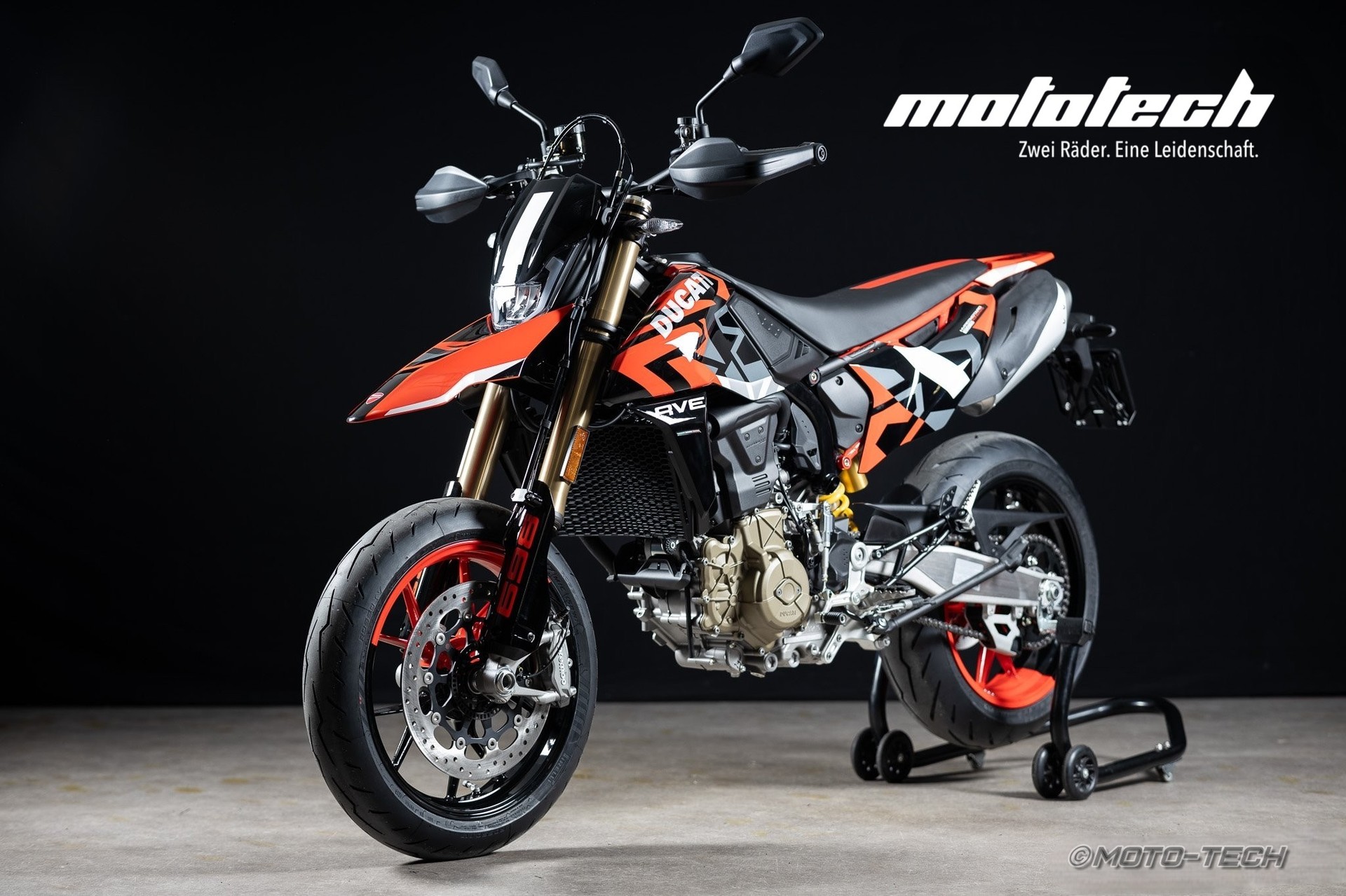 DUCATI Hypermotard 698 Mono RVE (35kW) / 4 JAHRE GARANTIE-image-5