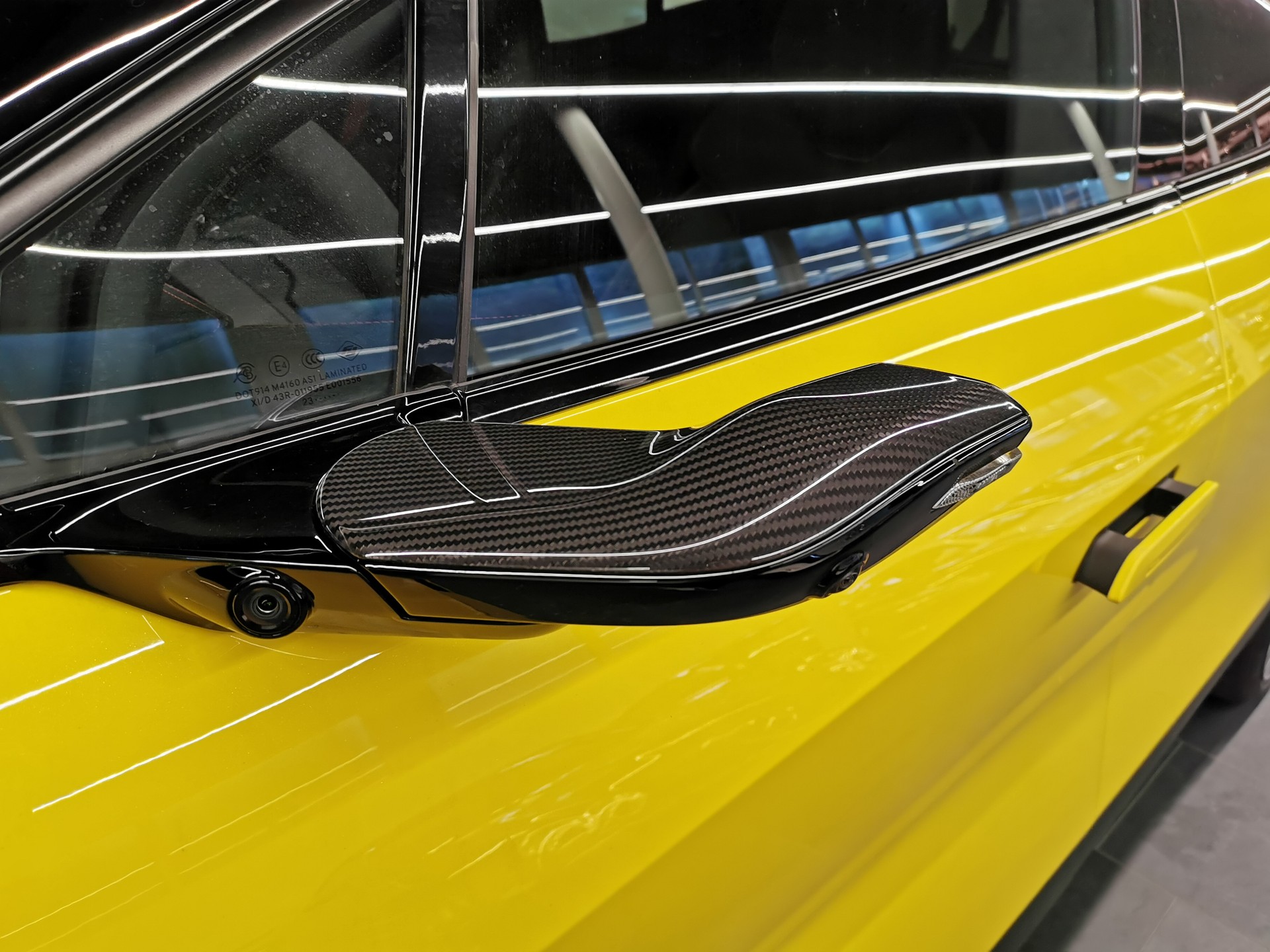 LOTUS Eletre R 900 112kWh Sport Carbon 917 PS 2.9 SEKUNDEN AUF 100 KM/H CA. 600 KM REICHWEITE VOLLCARBON SIDEKAMERAS ETC.-image-14