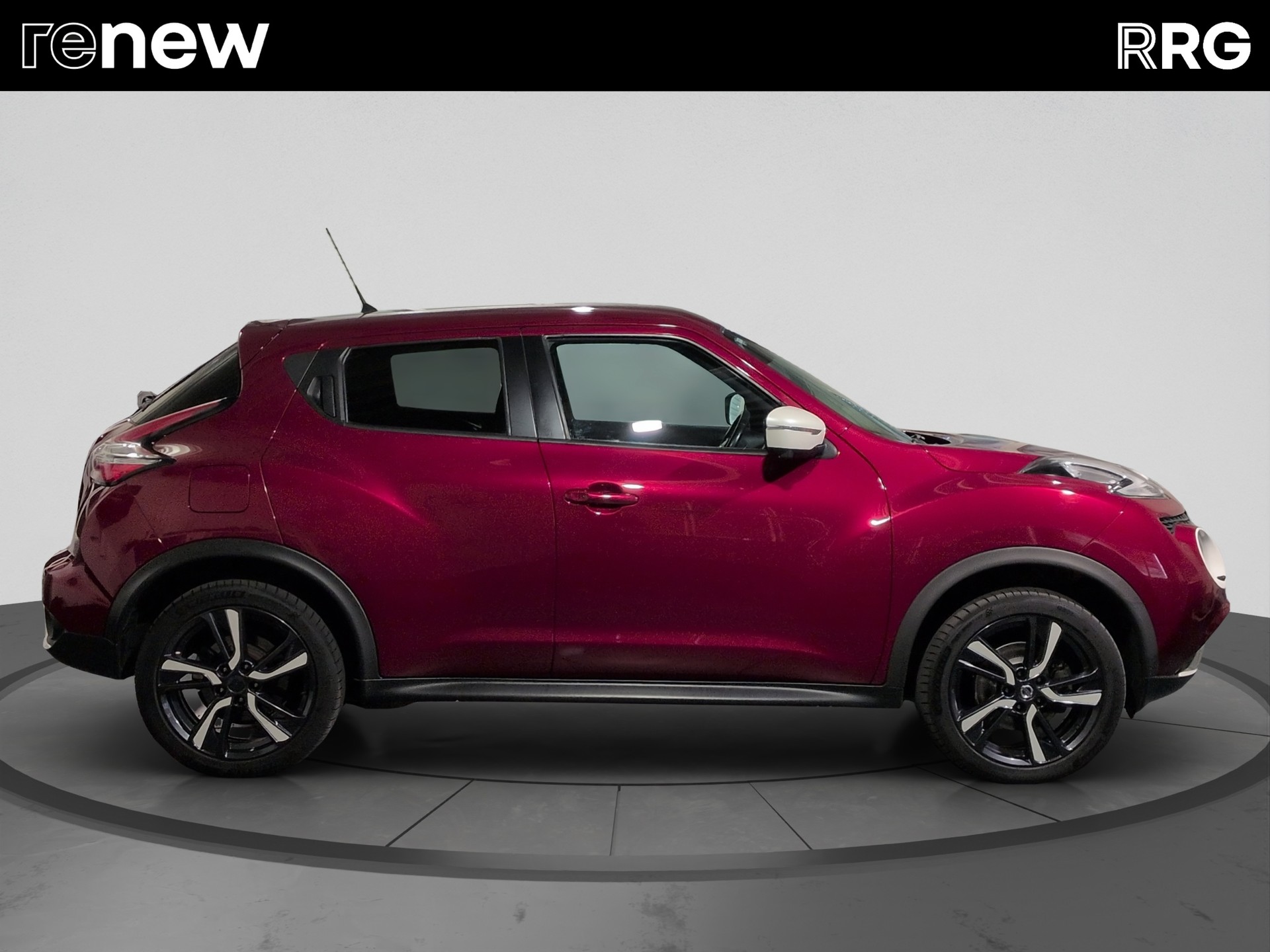 NISSAN Juke 1.6 DIG-T N-Connecta 4x4 Xtronic M-CVT-showroom-element-1