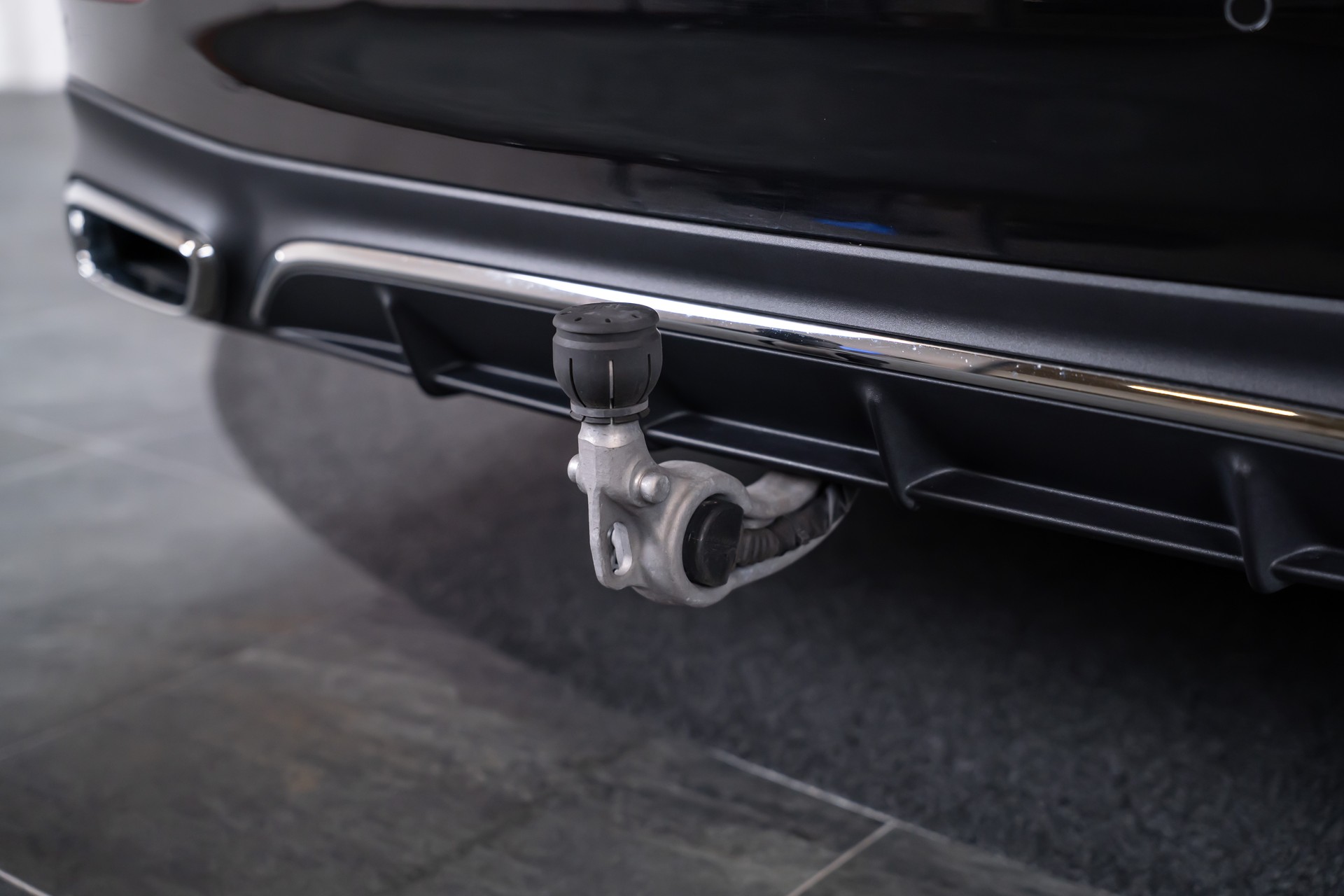 MERCEDES-BENZ E 220 d AMG Line / Hyperscreen / 360°Kamera / Burmester-image-5
