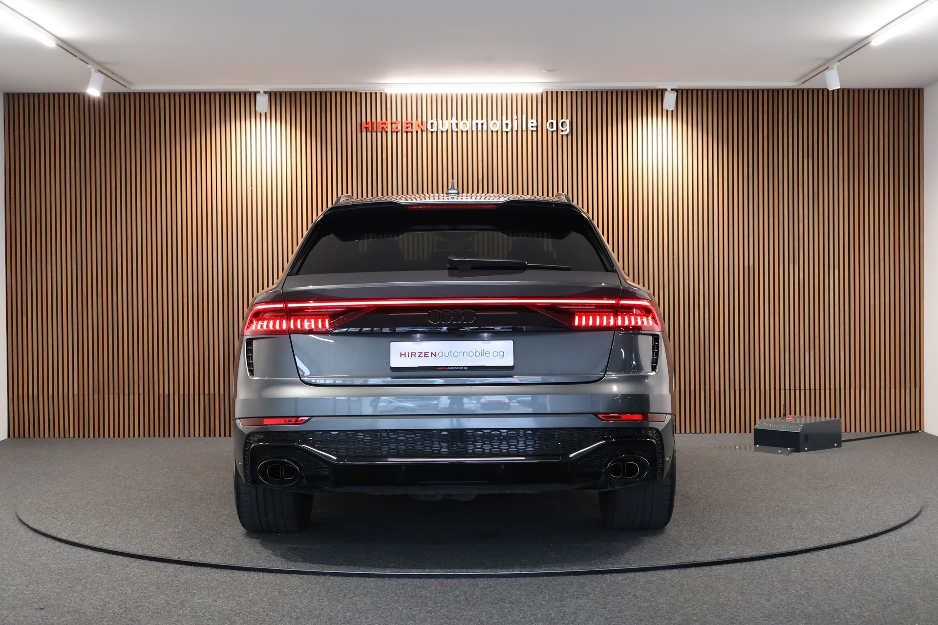 AUDI RSQ8 quattro tiptronic ABT 700 PS-showroom-element-3