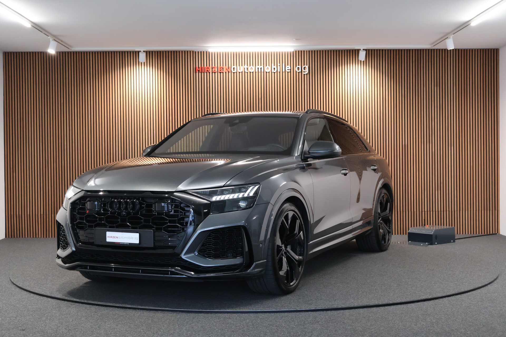 AUDI RSQ8 quattro tiptronic ABT 700 PS
