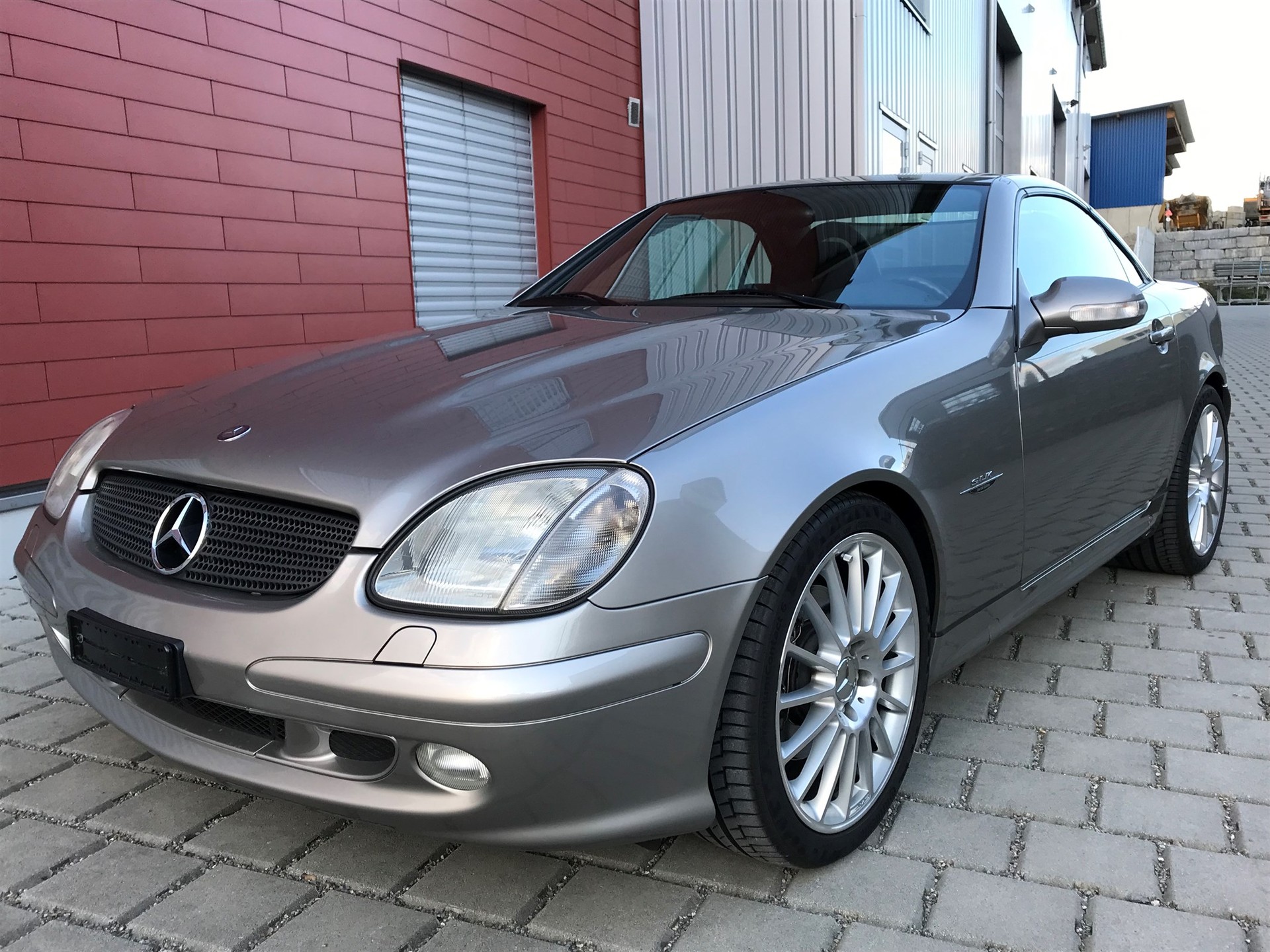 MERCEDES-BENZ SLK 320