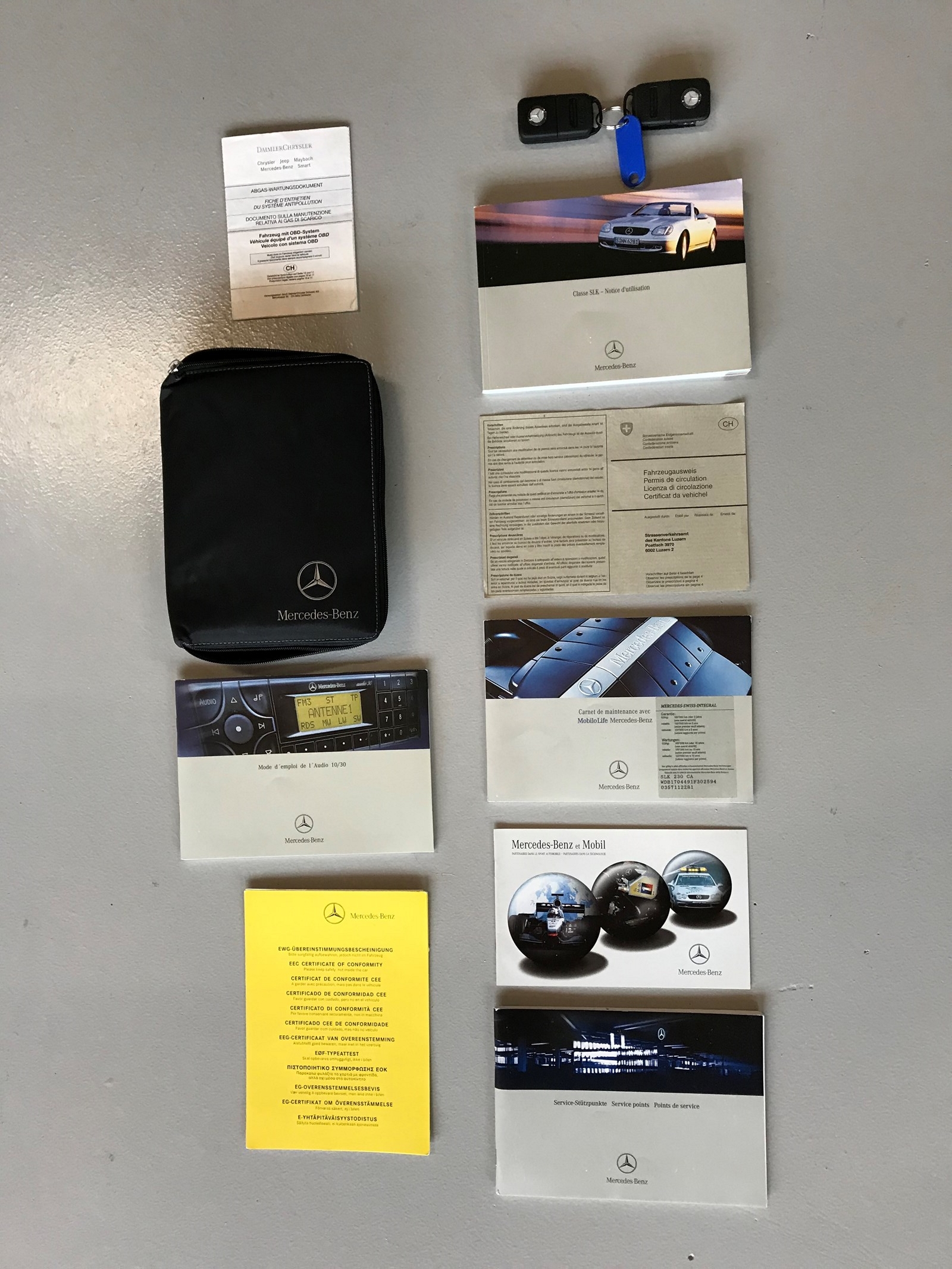 MERCEDES-BENZ SLK 320-image-18