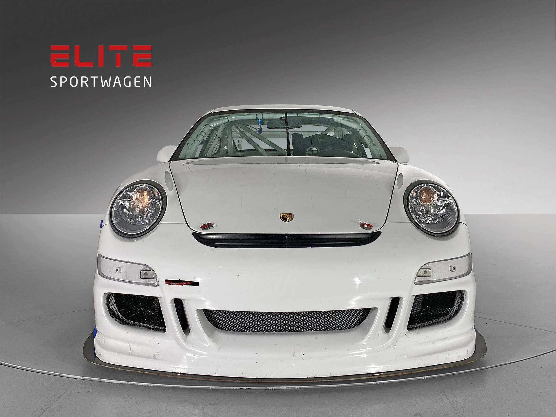 PORSCHE GT3 CUP-showroom-element-1