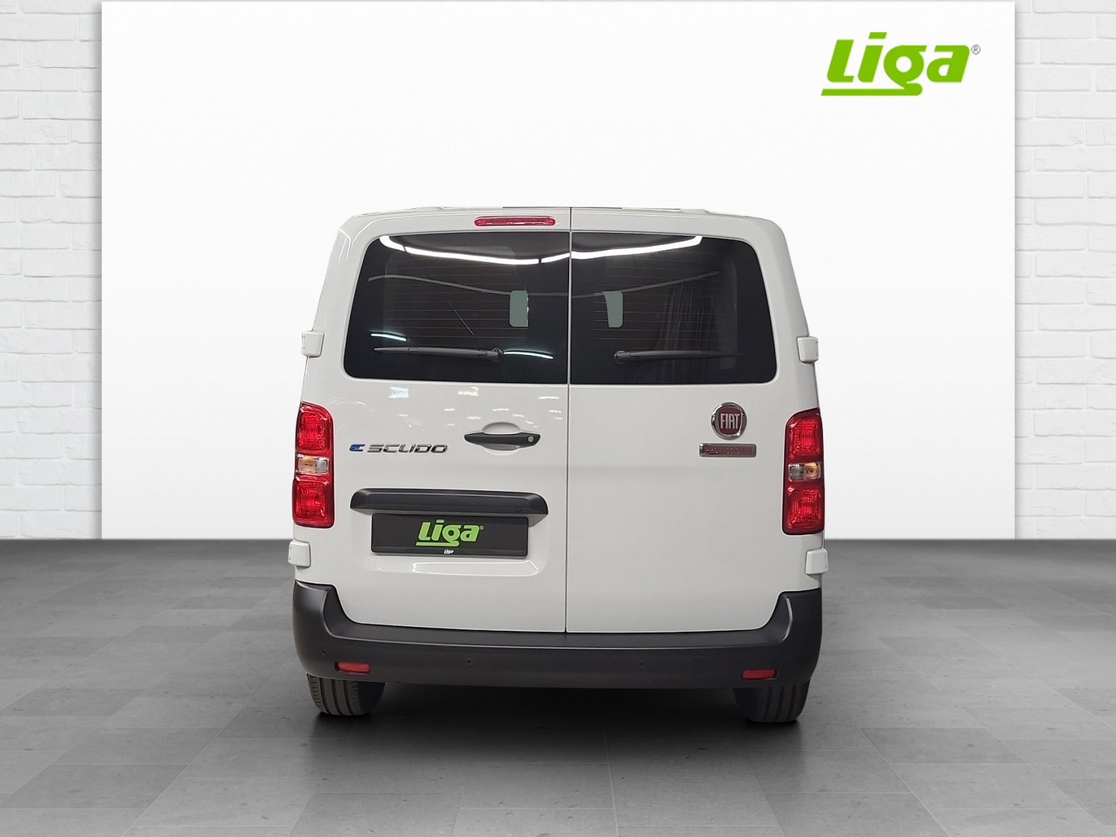FIAT E-Scudo Kaw. L2 verglast 50 kWh Business Swiss Edition-image-4