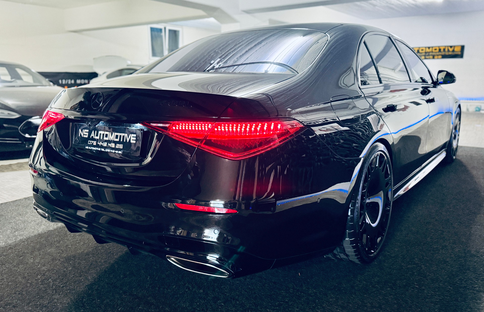 MERCEDES-BENZ S 500 L 4Matic AMG Line 9G-Tronic-showroom-element-3