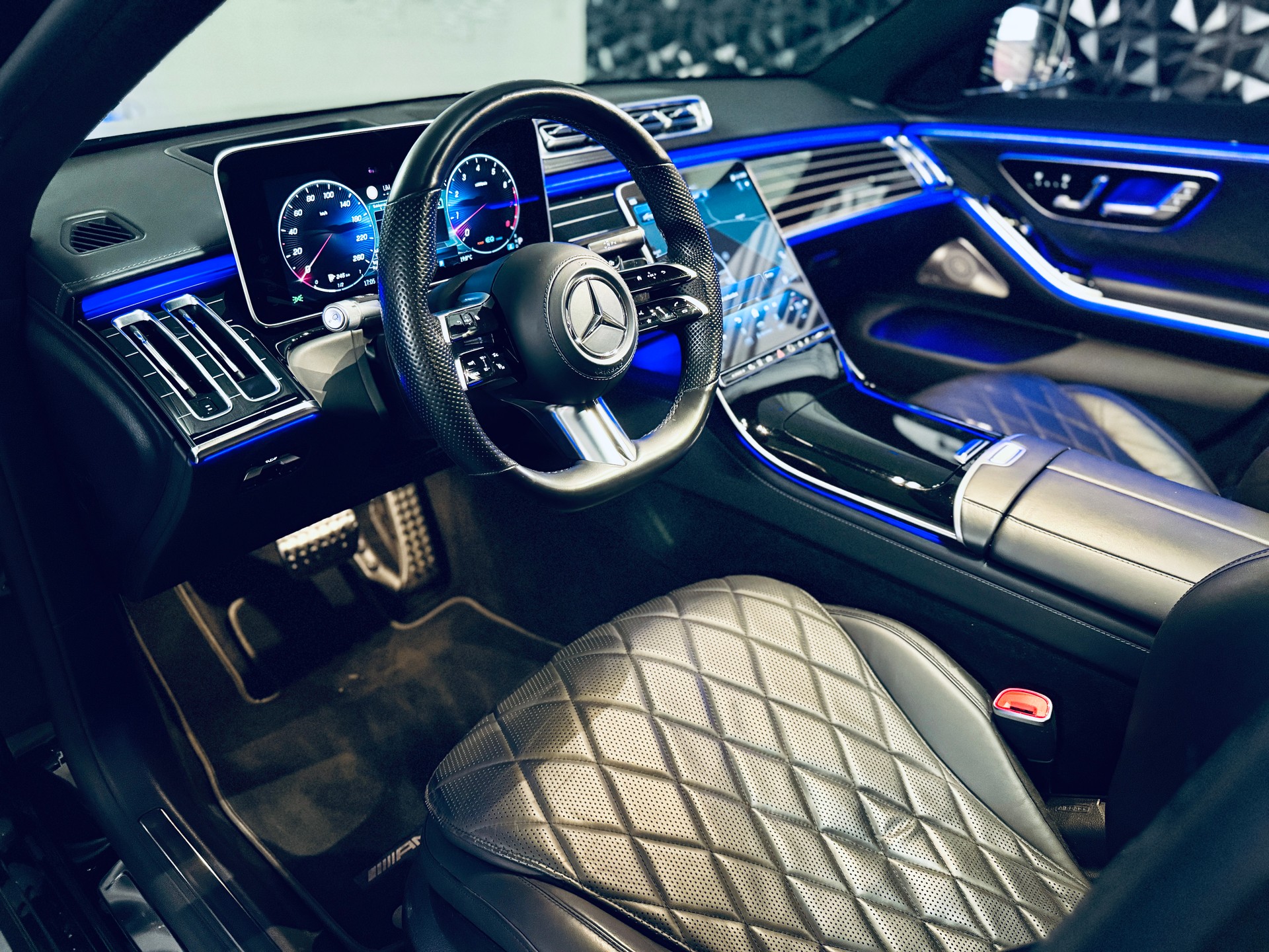 MERCEDES-BENZ S 500 L 4Matic AMG Line 9G-Tronic-image-11