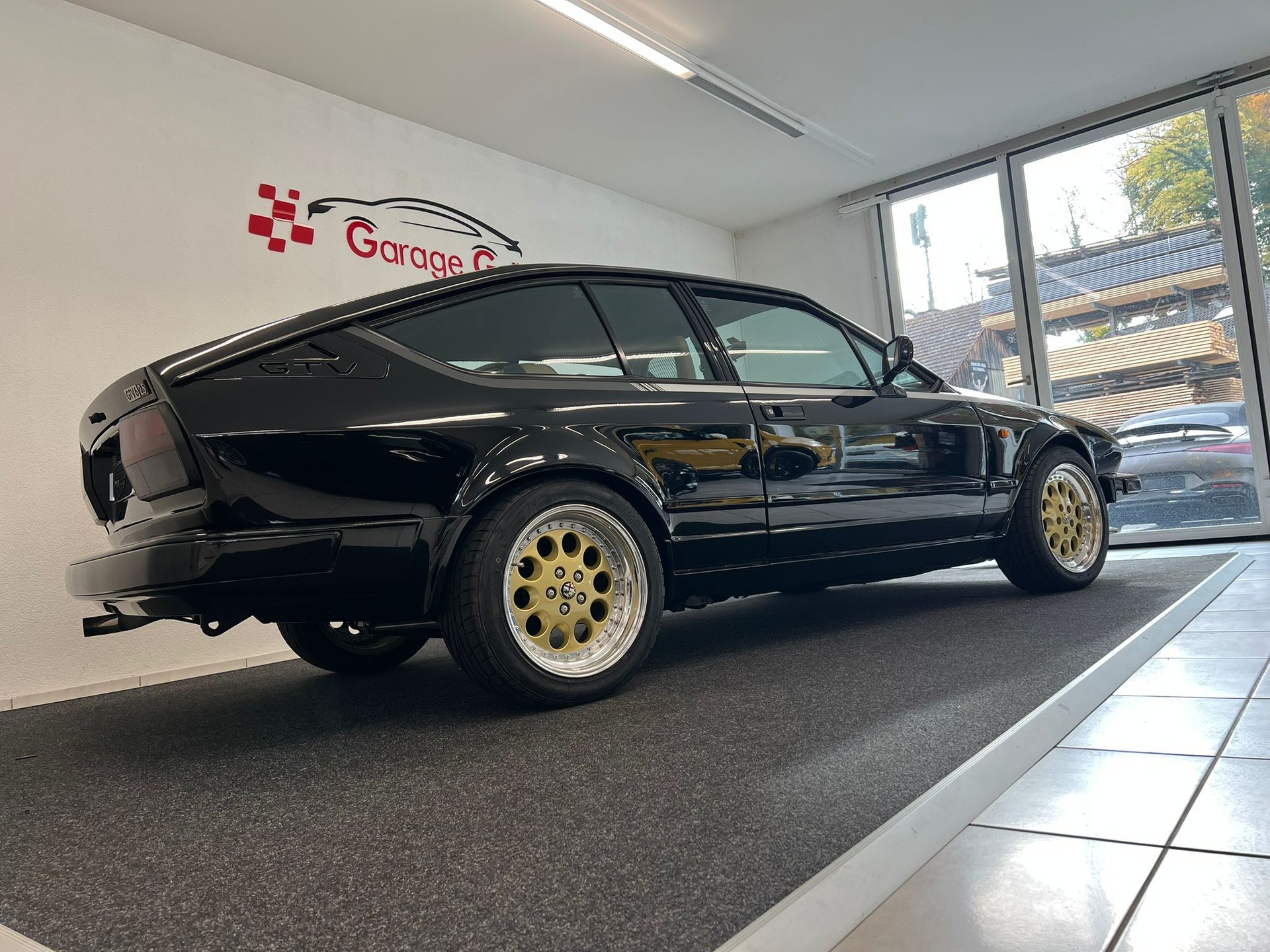ALFA ROMEO GTV 6 2.5-showroom-element-3