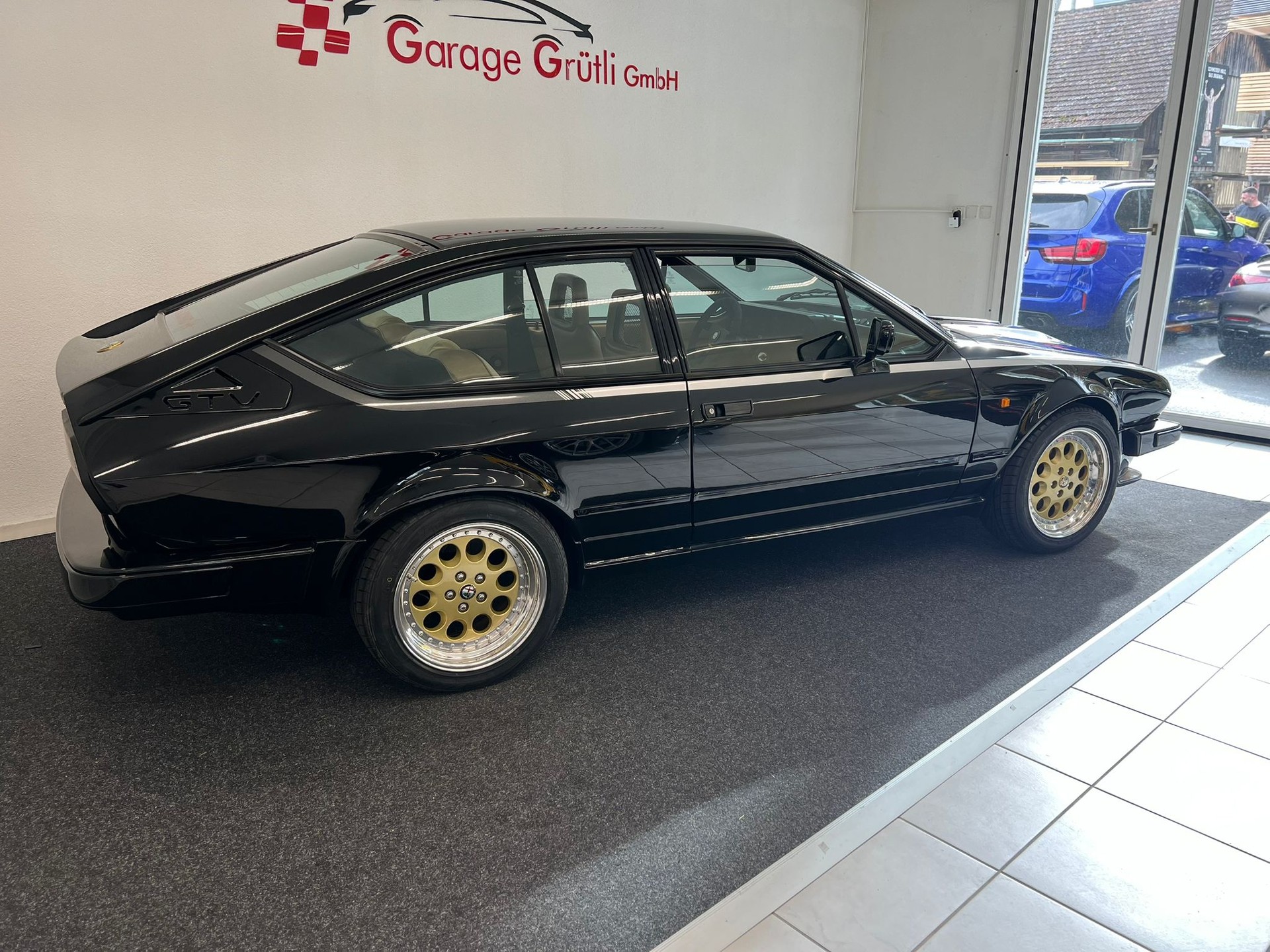 ALFA ROMEO GTV 6 2.5-showroom-element-2