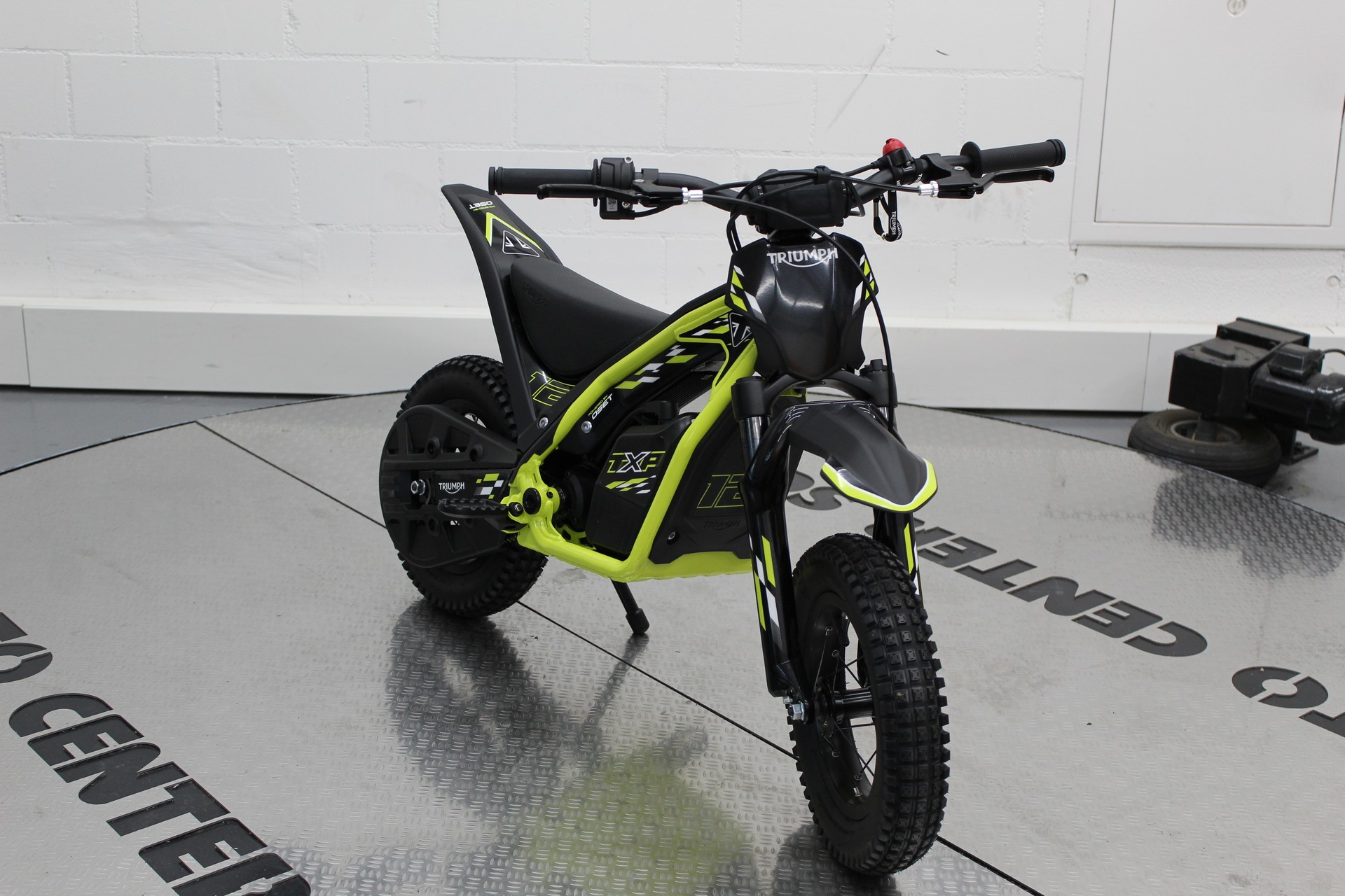 TRIUMPH TXP-12-image-1