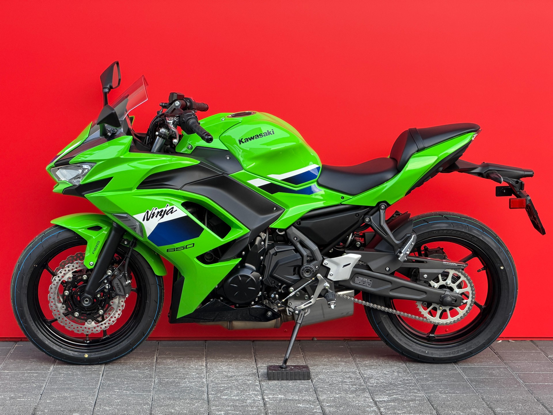 KAWASAKI Ninja 650-image-1