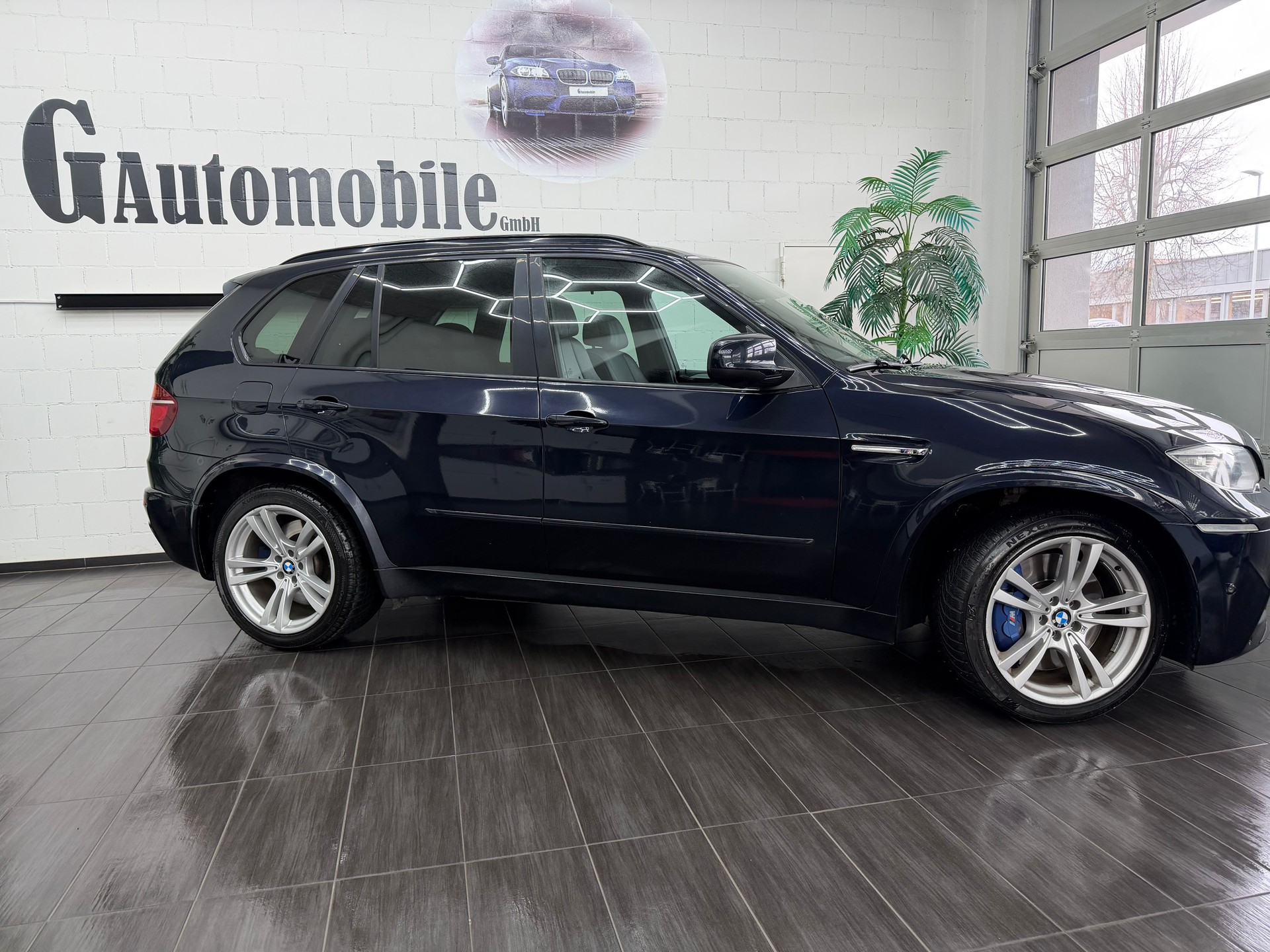 BMW X5 xDrive M Steptronic⭐️-showroom-element-2