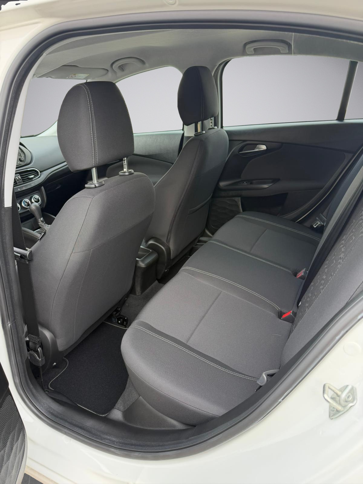 FIAT Tipo 1.5 Cult 130PS Automat-image-8