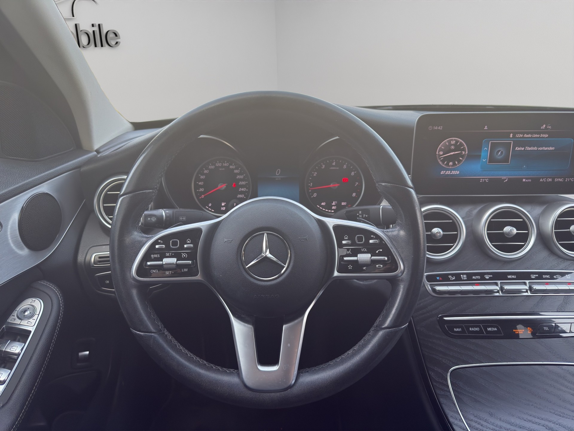 MERCEDES-BENZ C 180 Avantgarde 9G-Tronic-image-9