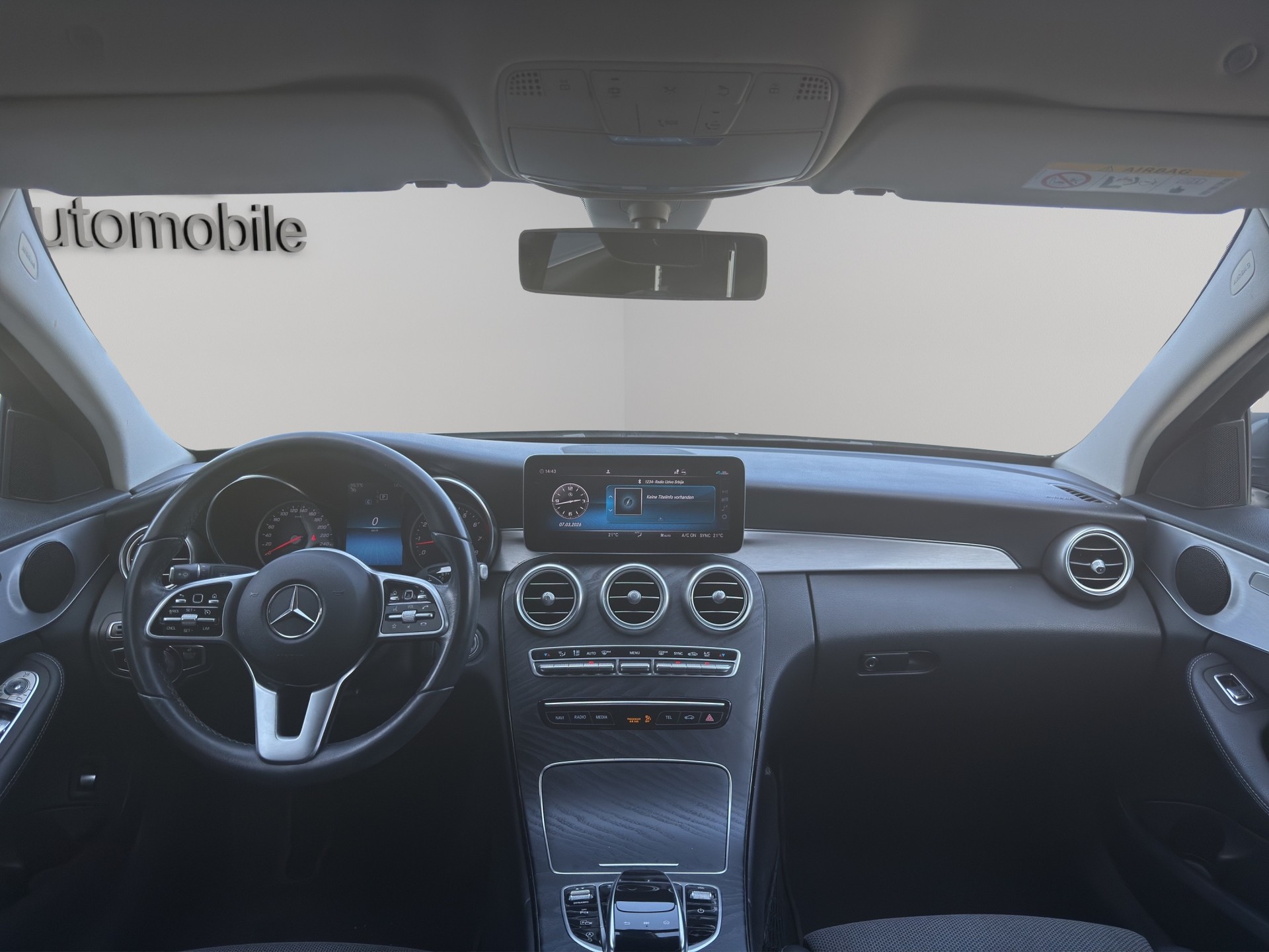 MERCEDES-BENZ C 180 Avantgarde 9G-Tronic-image-11