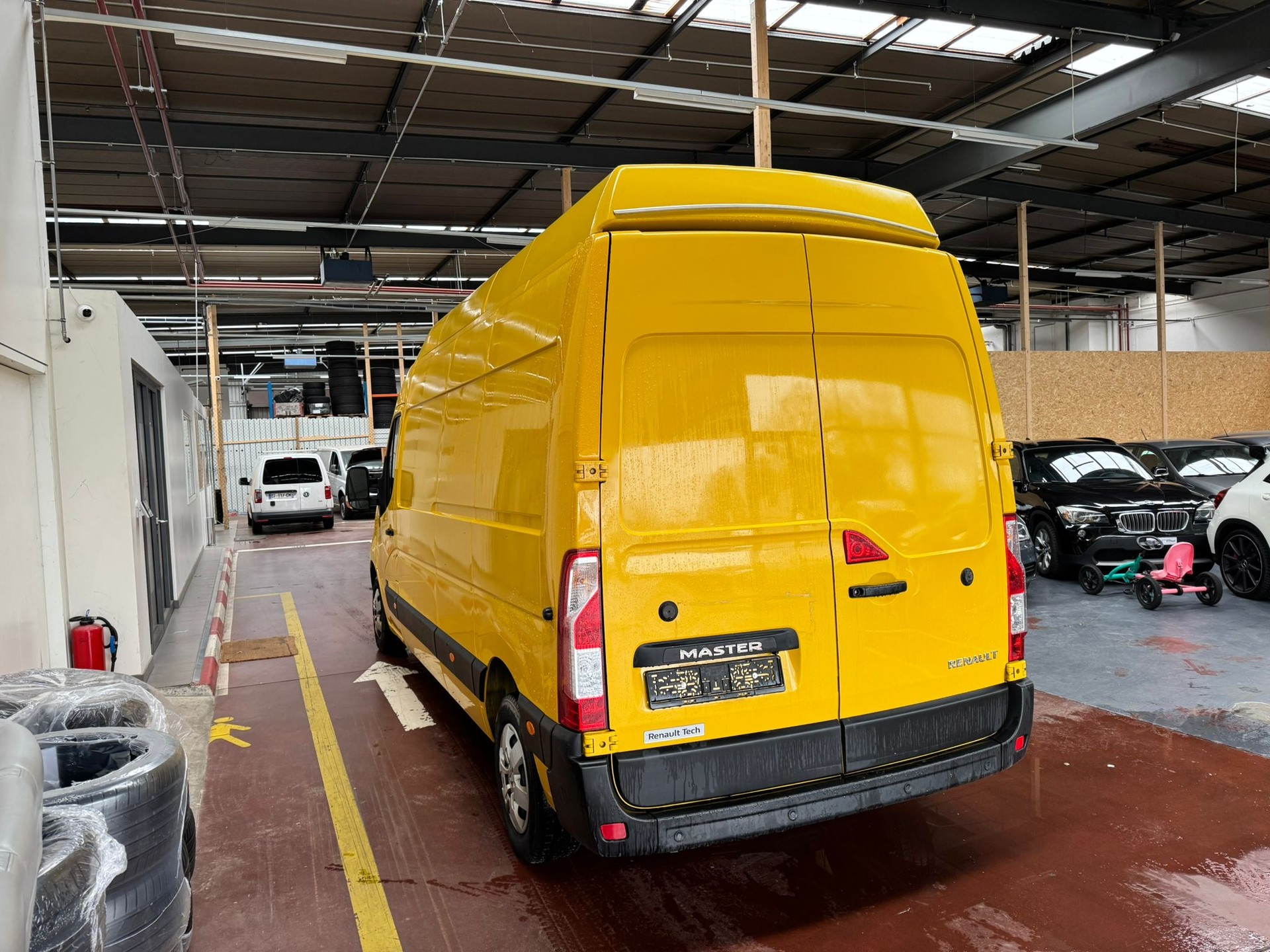 RENAULT Master T35 2.3dCi 130 L3H3-image-4