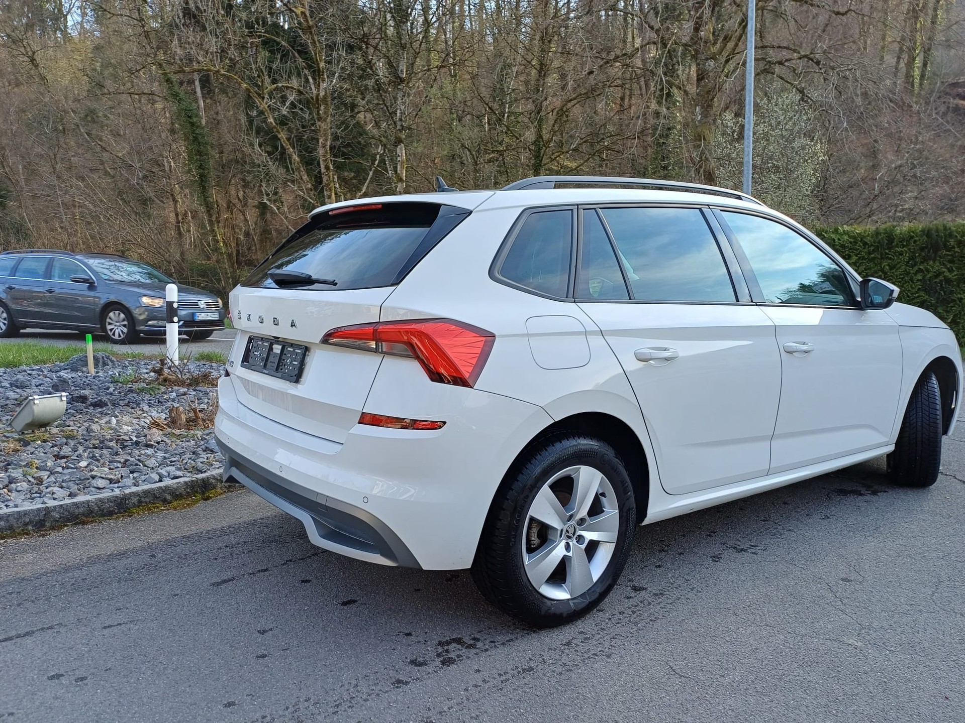 SKODA Kamiq 1.0 TSI Drive 125-showroom-element-1