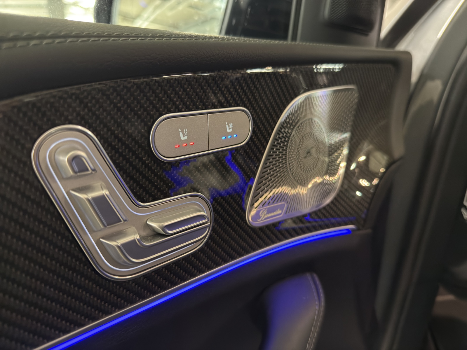 MERCEDES-BENZ GLE 580 4Matic AMG Line 9G-Tronic-image-16