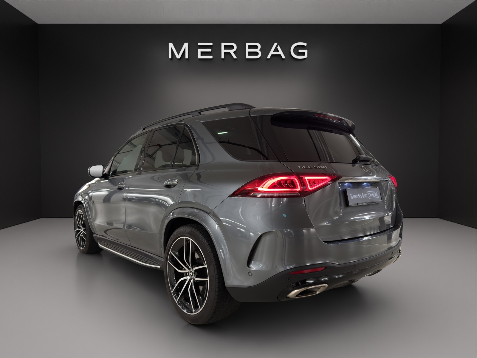 MERCEDES-BENZ GLE 580 4Matic AMG Line 9G-Tronic-image-5