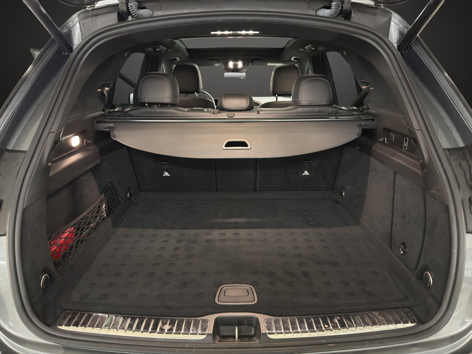 MERCEDES-BENZ GLE 580 4Matic AMG Line 9G-Tronic-image-15