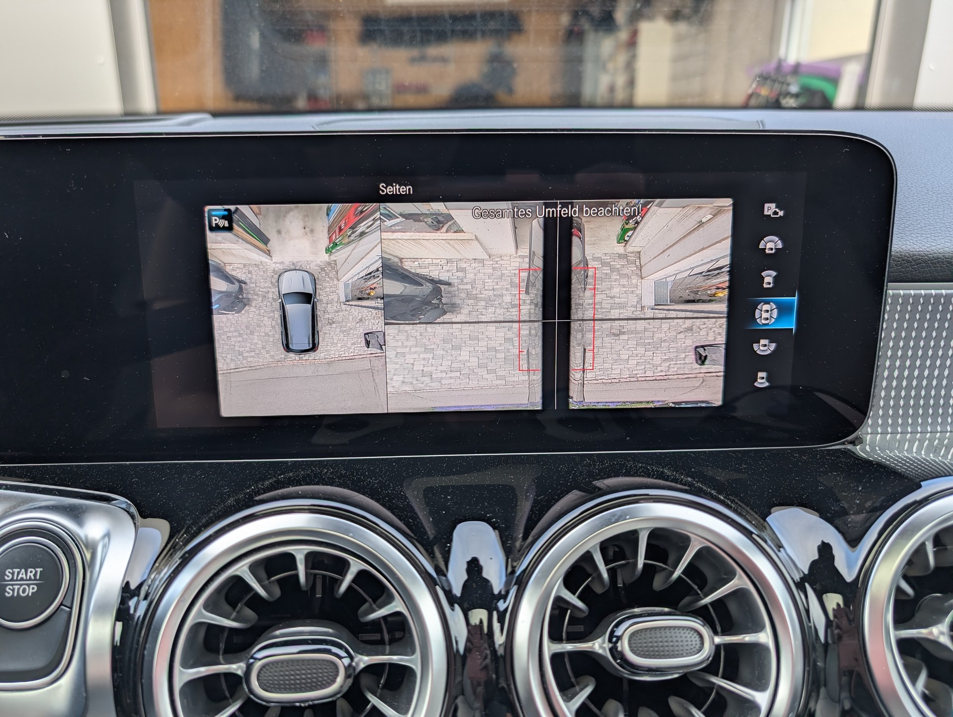 MERCEDES-BENZ EQB 350 4Matic-image-10