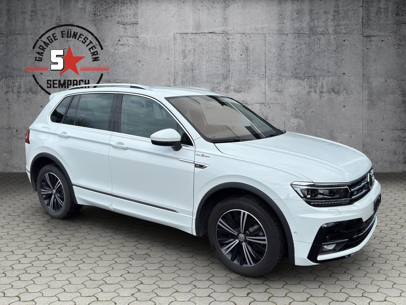 VW Tiguan 2.0TSI Highline 4Motion DSG-image-6