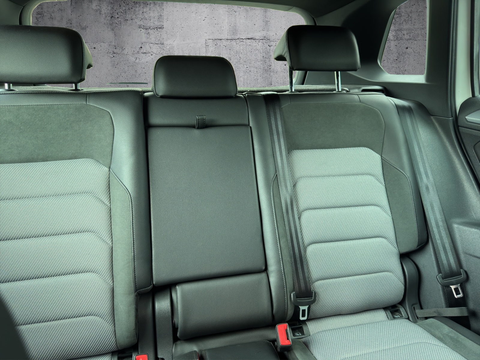 VW Tiguan 2.0TSI Highline 4Motion DSG-image-14