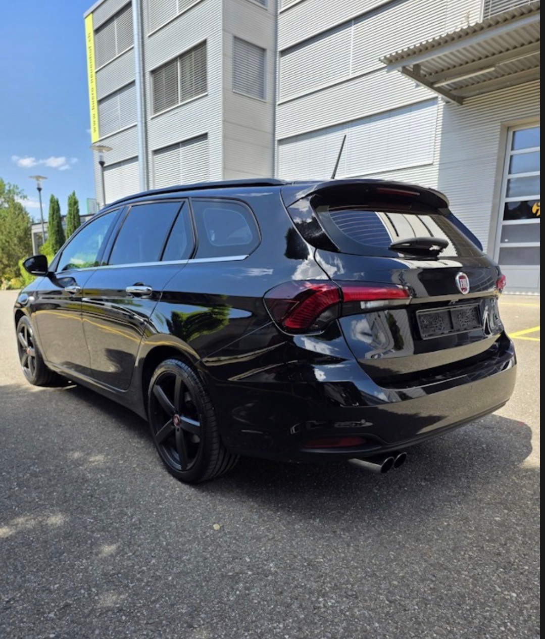FIAT Tipo 1.4TJet Station Wagon Lounge-showroom-element-2