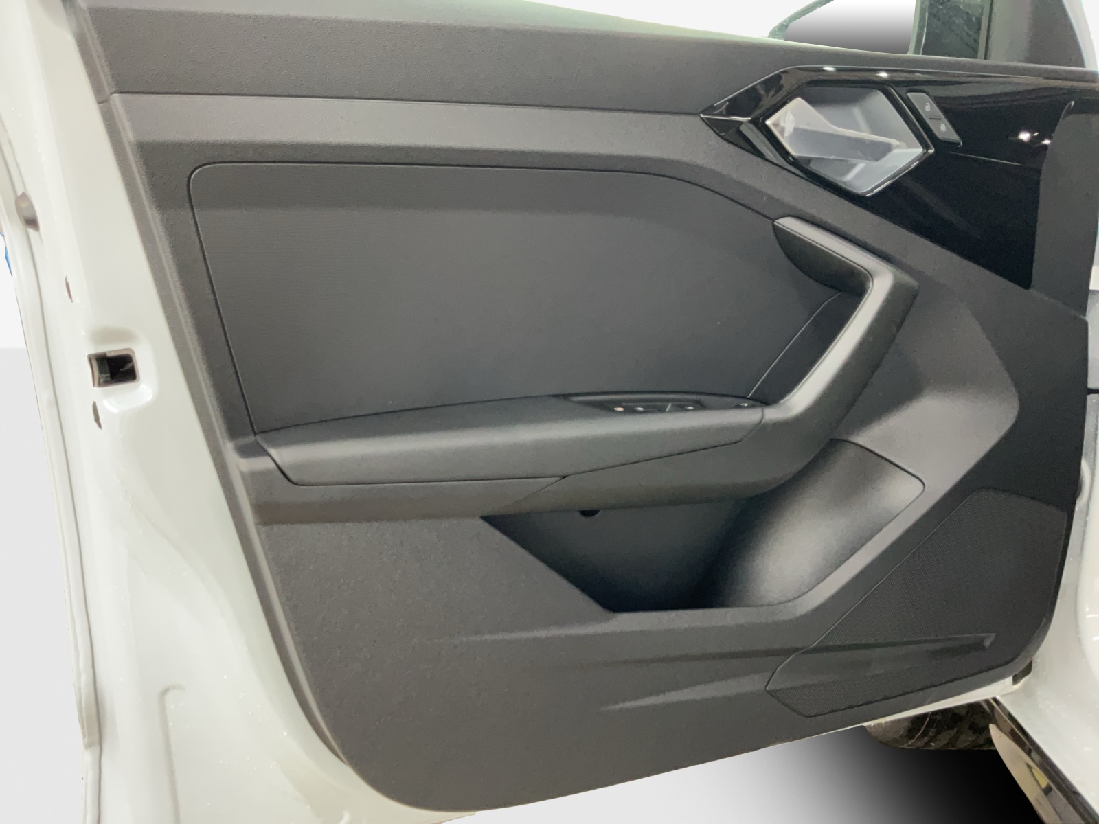 AUDI A1 allstreet 30 TFSI Attraction S-tronic-image-14