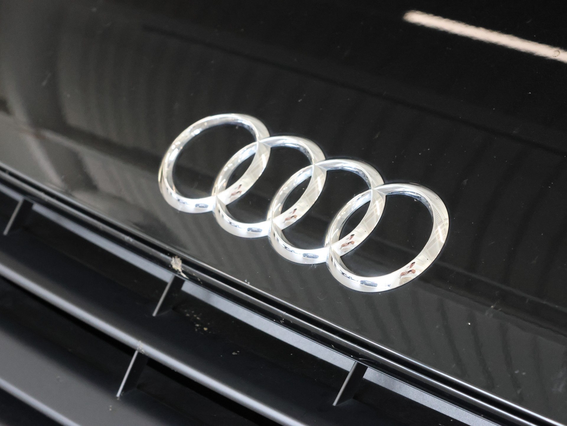 AUDI TT Coupé 2.0 TFSI quattro S-tronic *ALL BLACK*B&O*-image-15