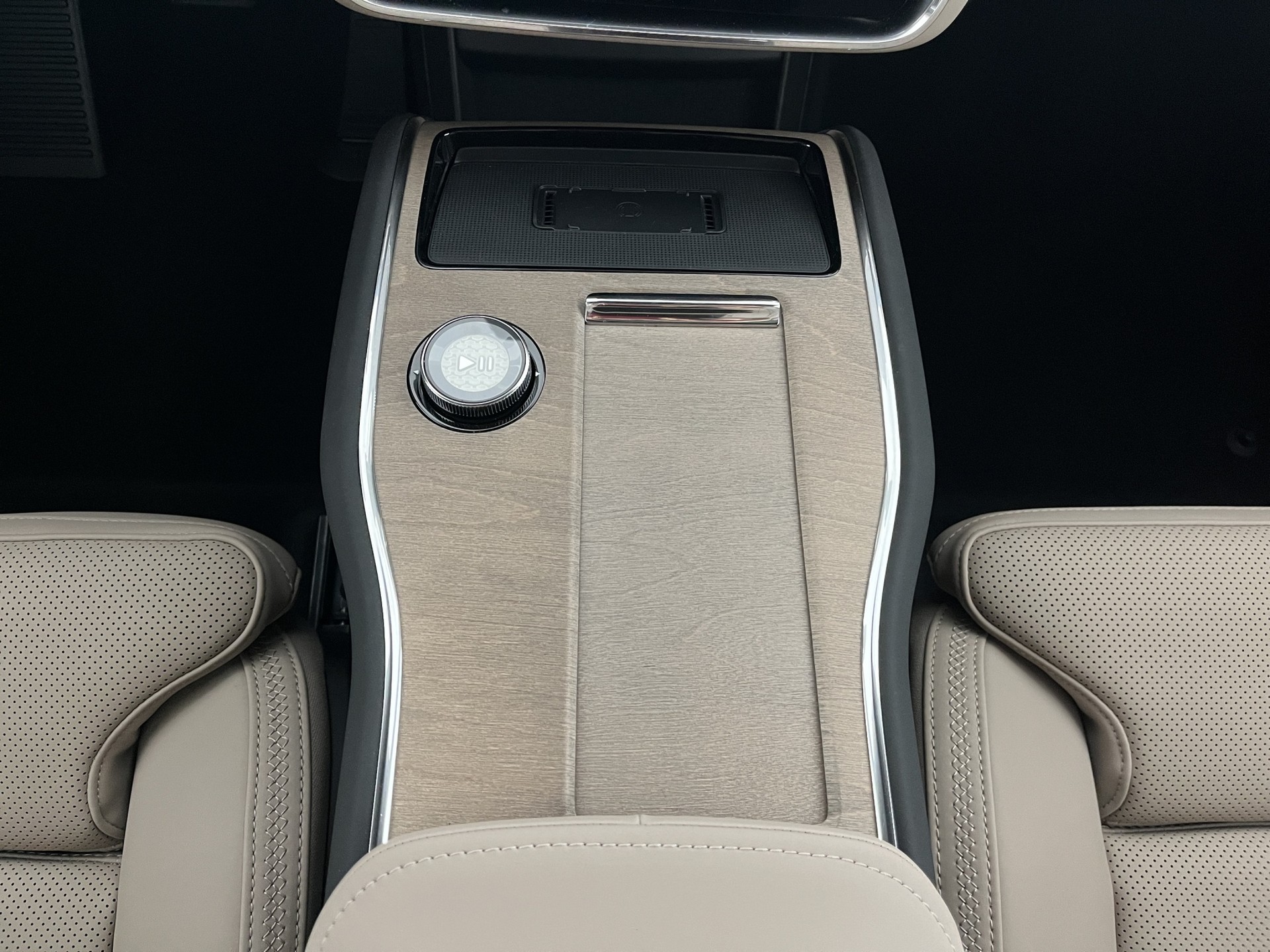 VOLVO EX90 Twin Performance Ultra AWD-image-14