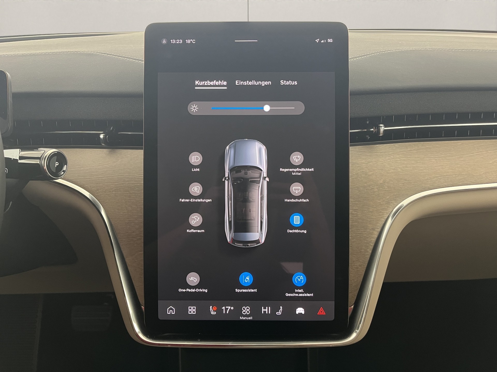 VOLVO EX90 Twin Performance Ultra AWD-image-12