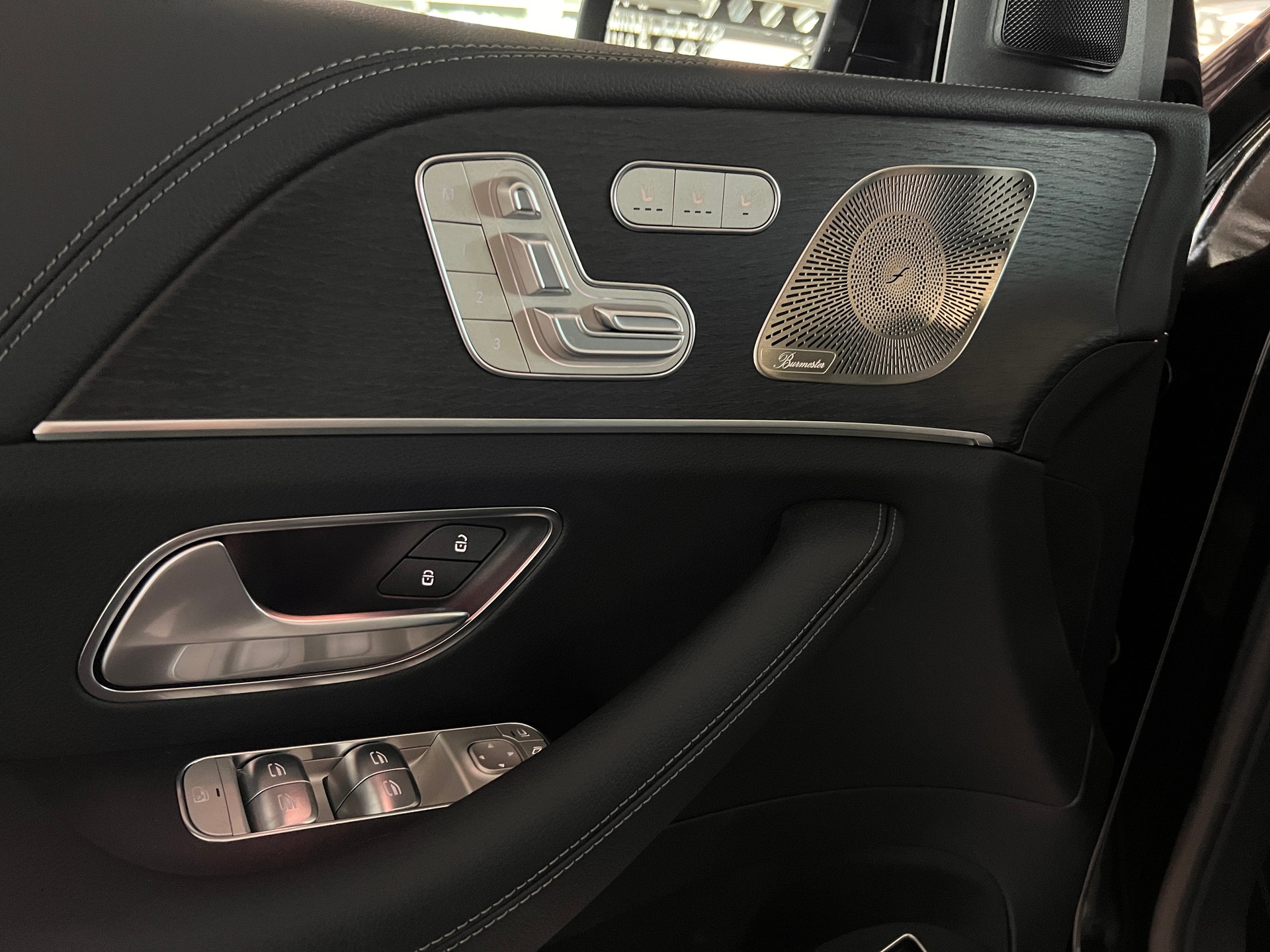 MERCEDES-BENZ GLE 400 e EQ Hybrid 4Matic 9G-Tronic EQ Star-image-13