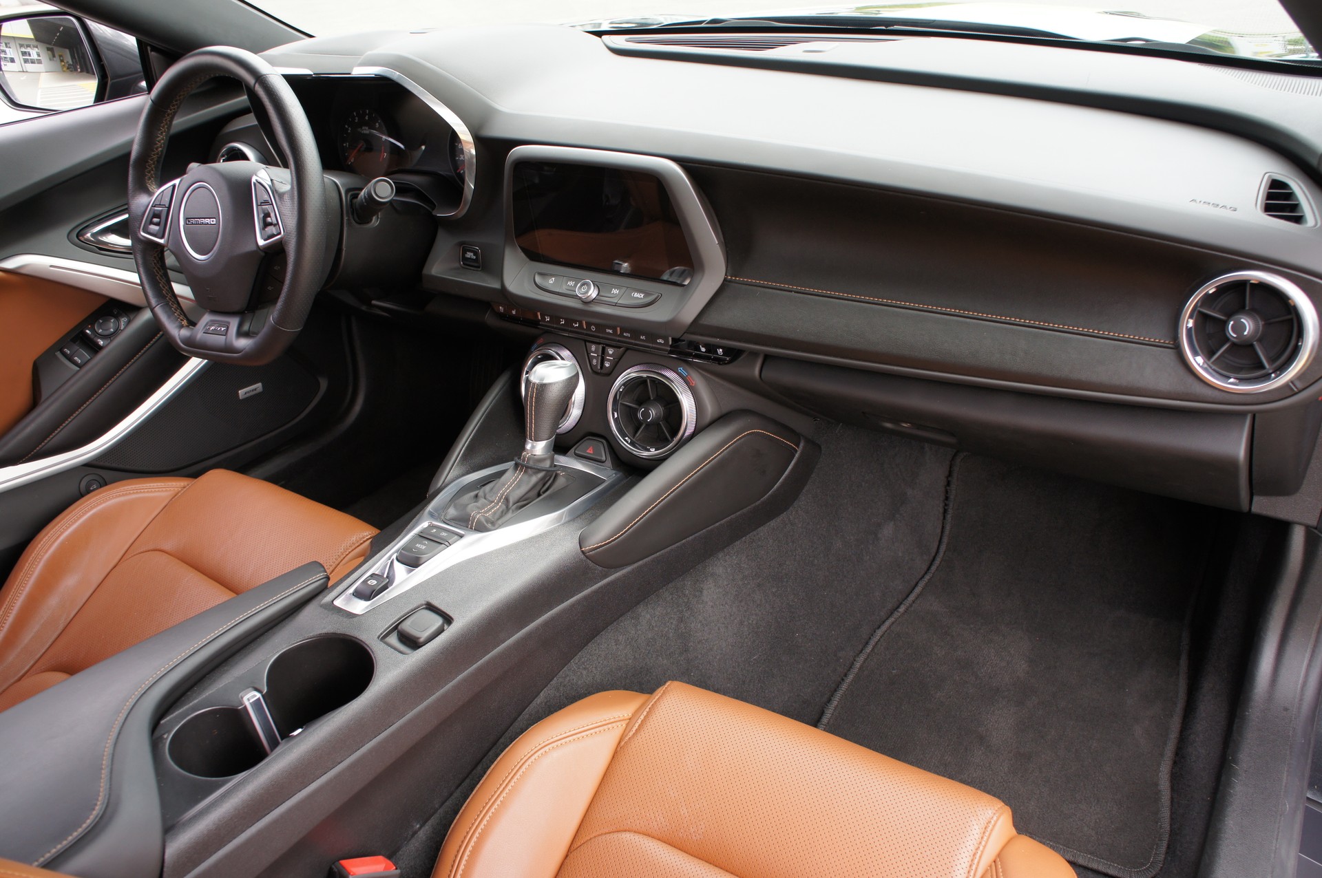 CHEVROLET Camaro 6.2 Convertible 50th Ann. Ed. Automatic-image-10
