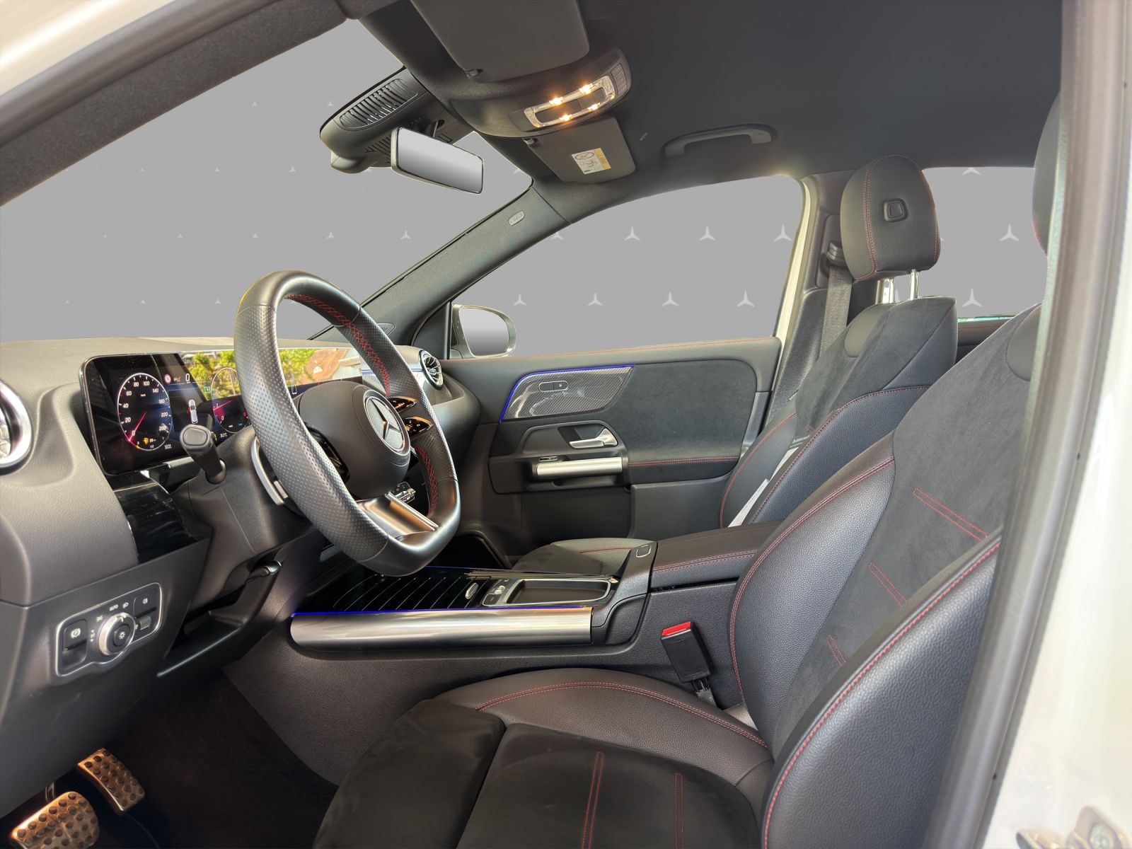 MERCEDES-BENZ GLA 200 7G-DCT-image-7