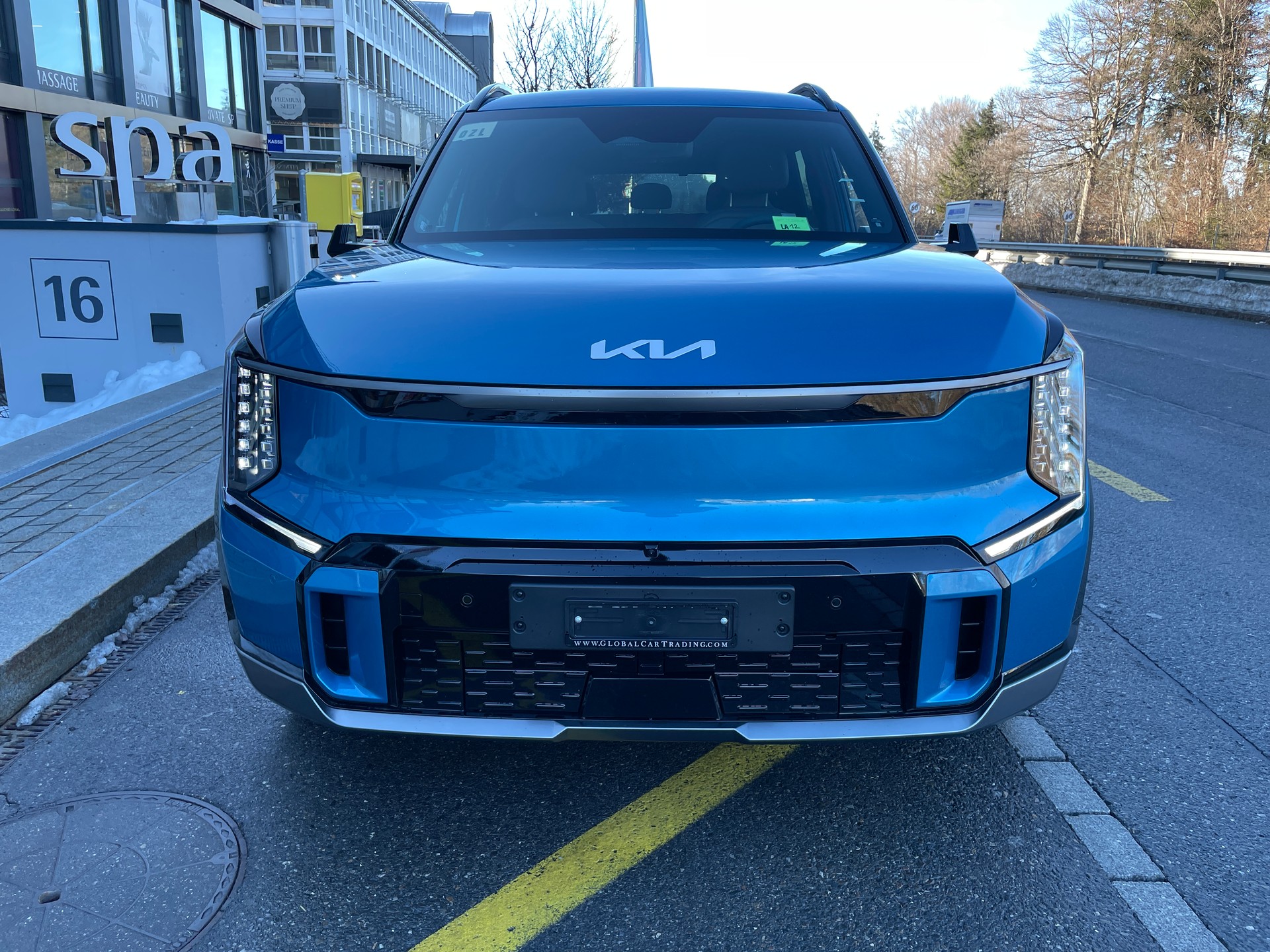 KIA EV9 99,8 kWh GT-Line 4x4 mit Panoramadach, 7-Sitzer, Digitale Spiegel-showroom-element-1