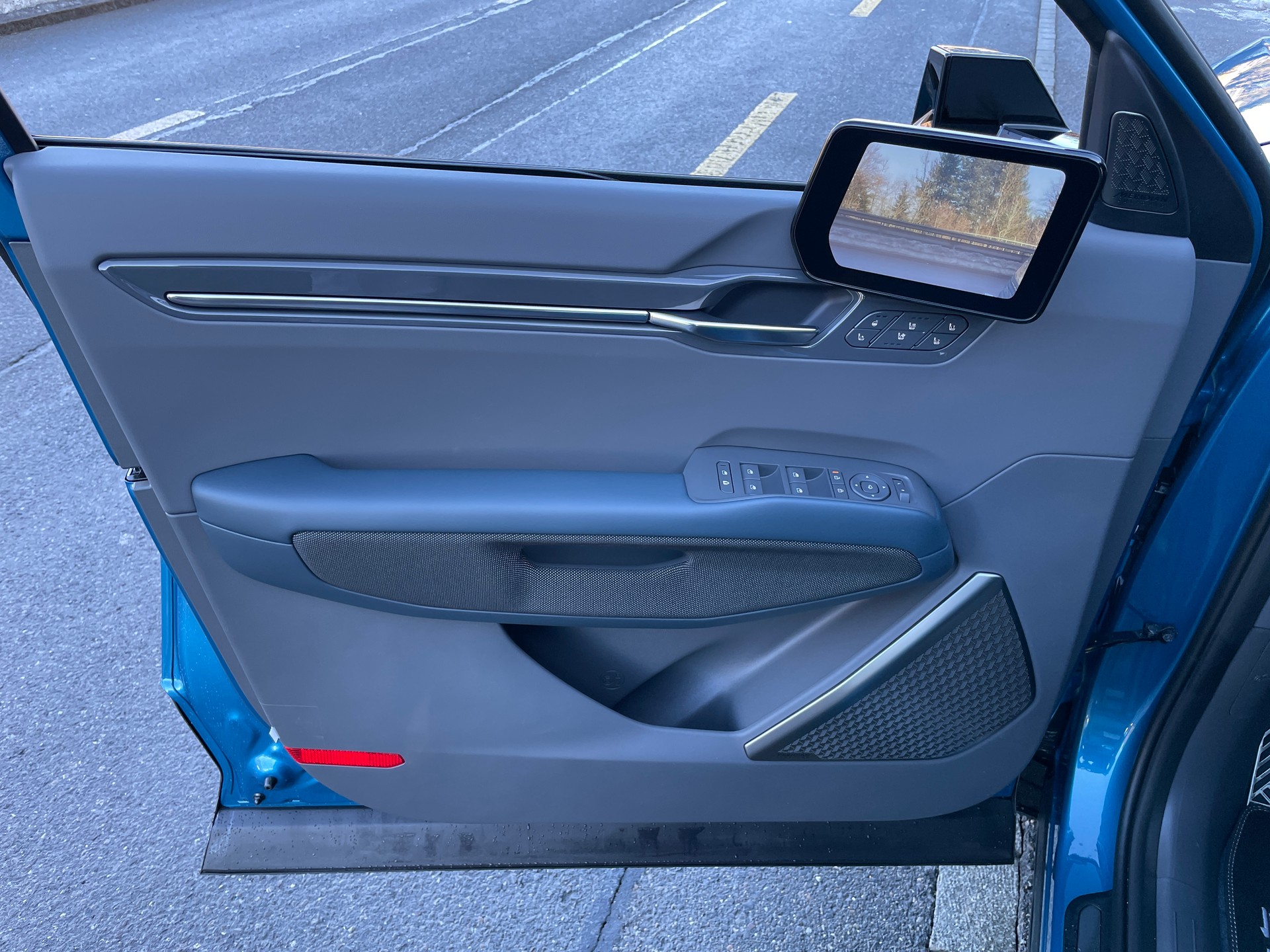 KIA EV9 99,8 kWh GT-Line 4x4 mit Panoramadach, 7-Sitzer, Digitale Spiegel-image-14