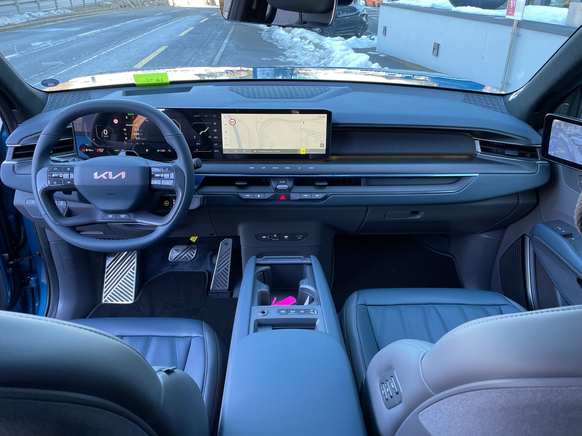 KIA EV9 99,8 kWh GT-Line 4x4 mit Panoramadach, 7-Sitzer, Digitale Spiegel-image-26