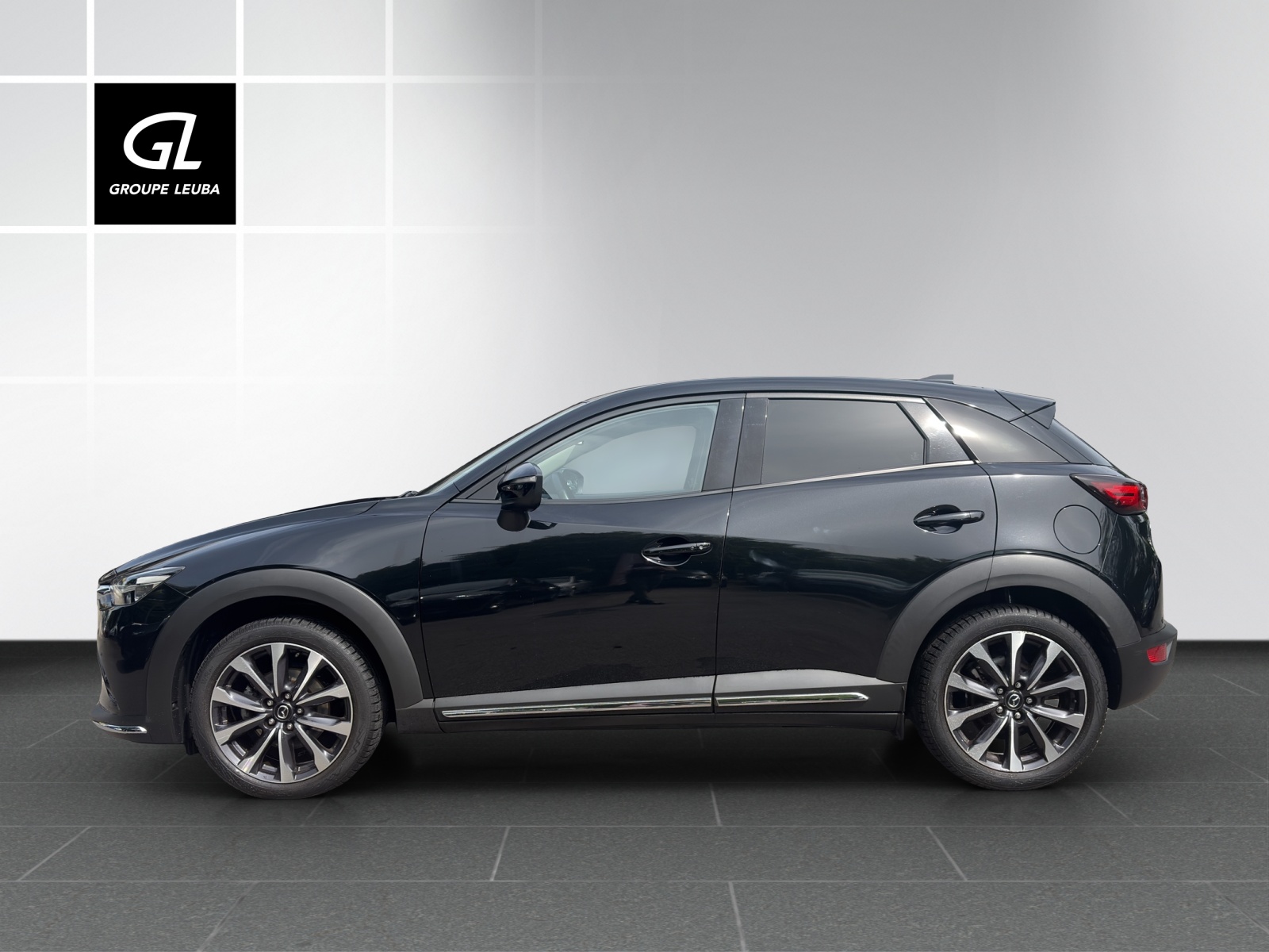 MAZDA CX-3 G 150 Revolution 4WD-image-2