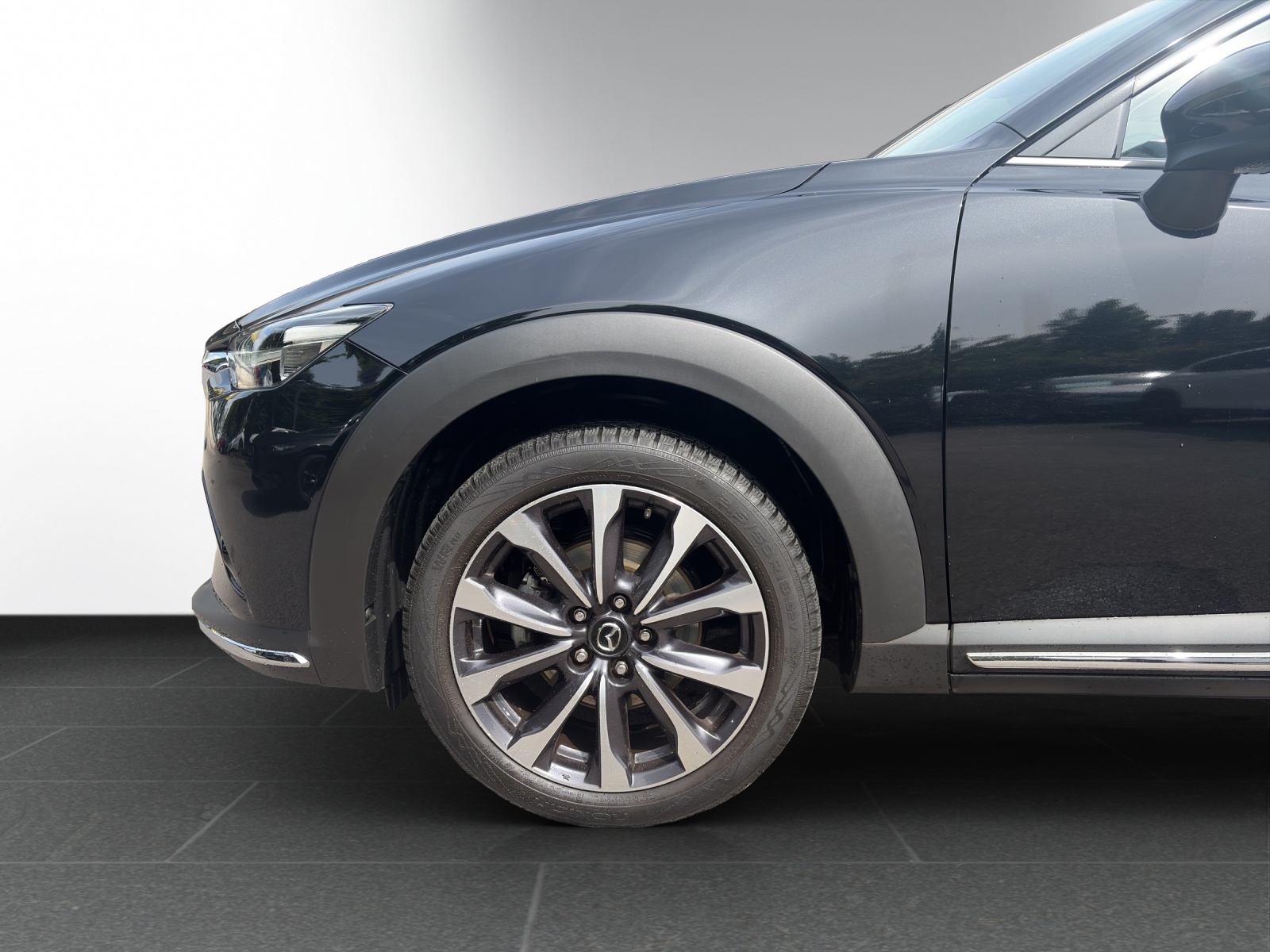 MAZDA CX-3 G 150 Revolution 4WD-image-3