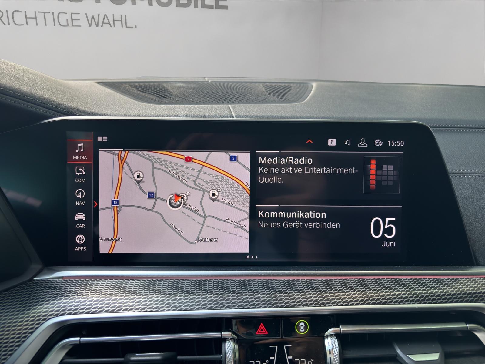 BMW X5 M50i xDrive-image-9