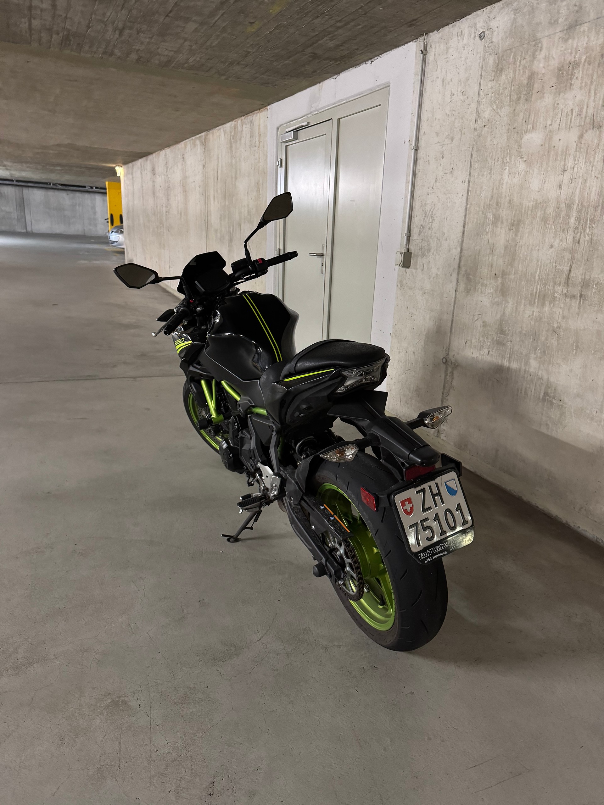 KAWASAKI Z 650 (35kW)-image-2