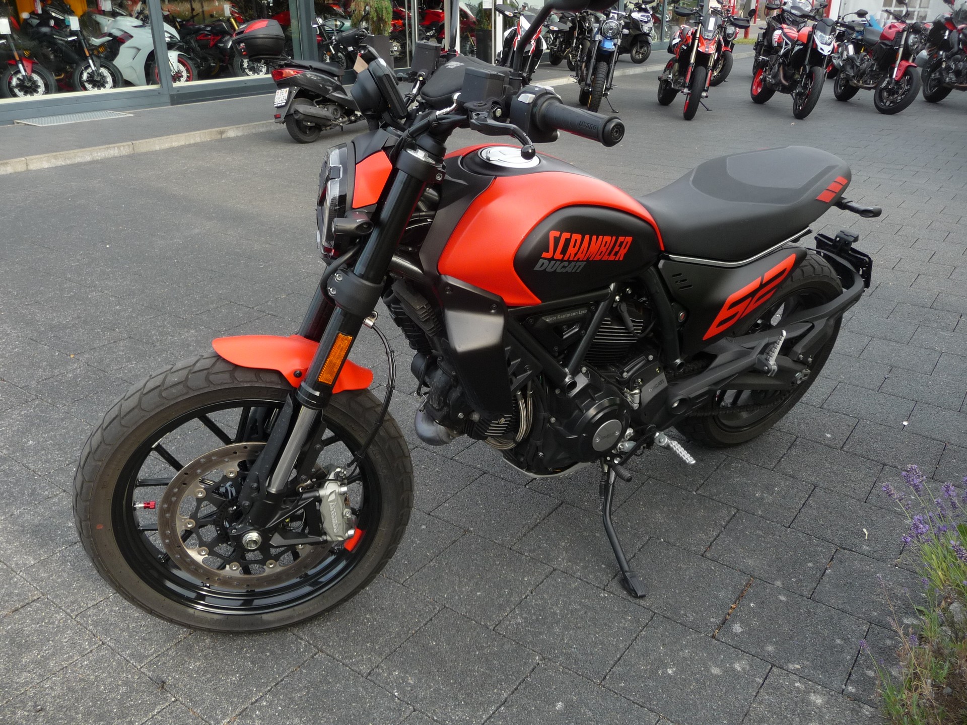 DUCATI Scrambler 803 Full Throttle-image-4