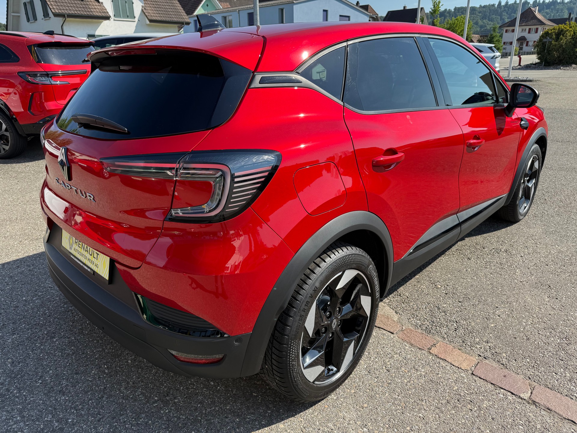 RENAULT Captur 1.3 TCe Techno-image-4